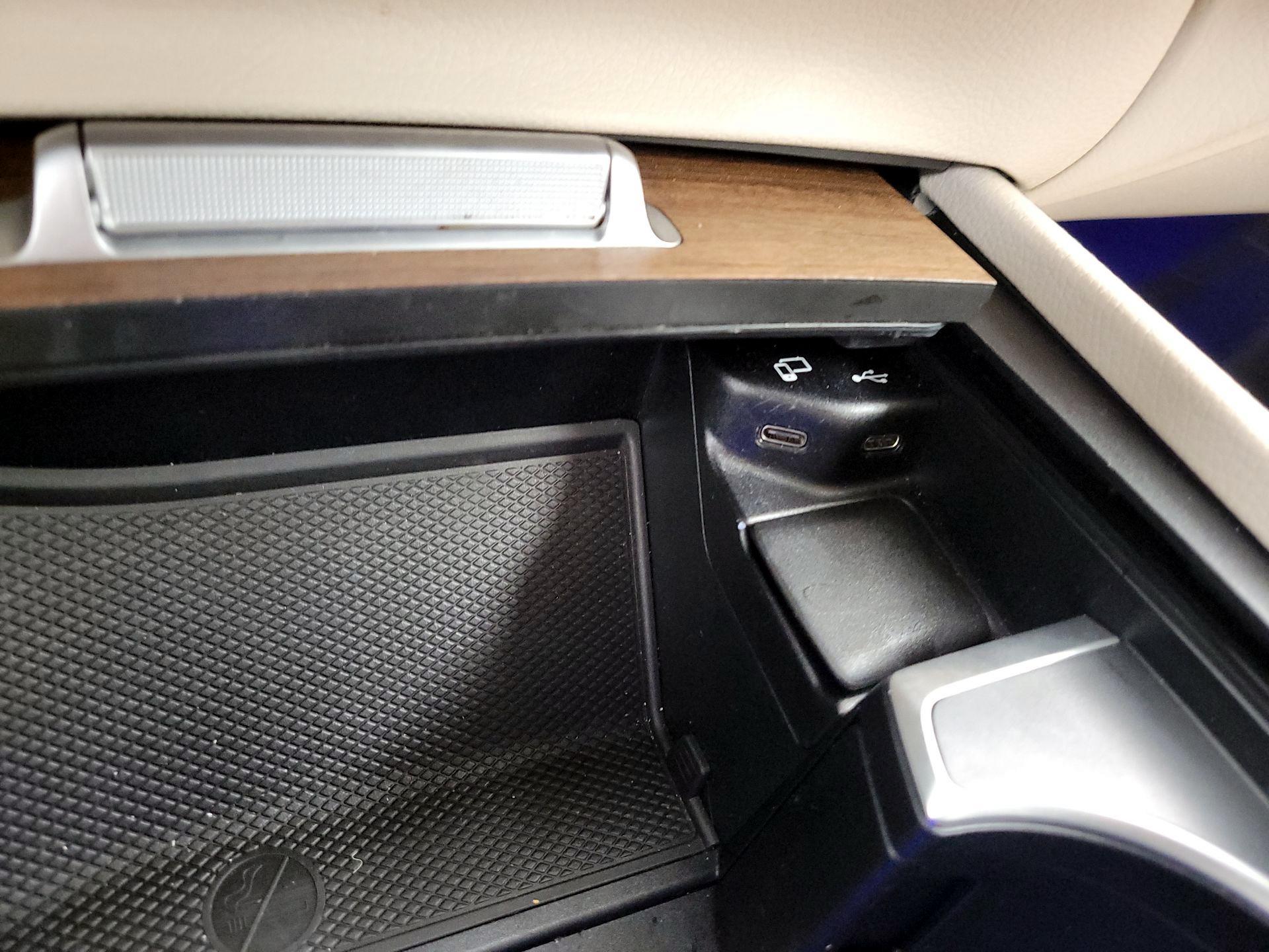 Thumbnail: 2022 Mercedes-Benz GLE - 19