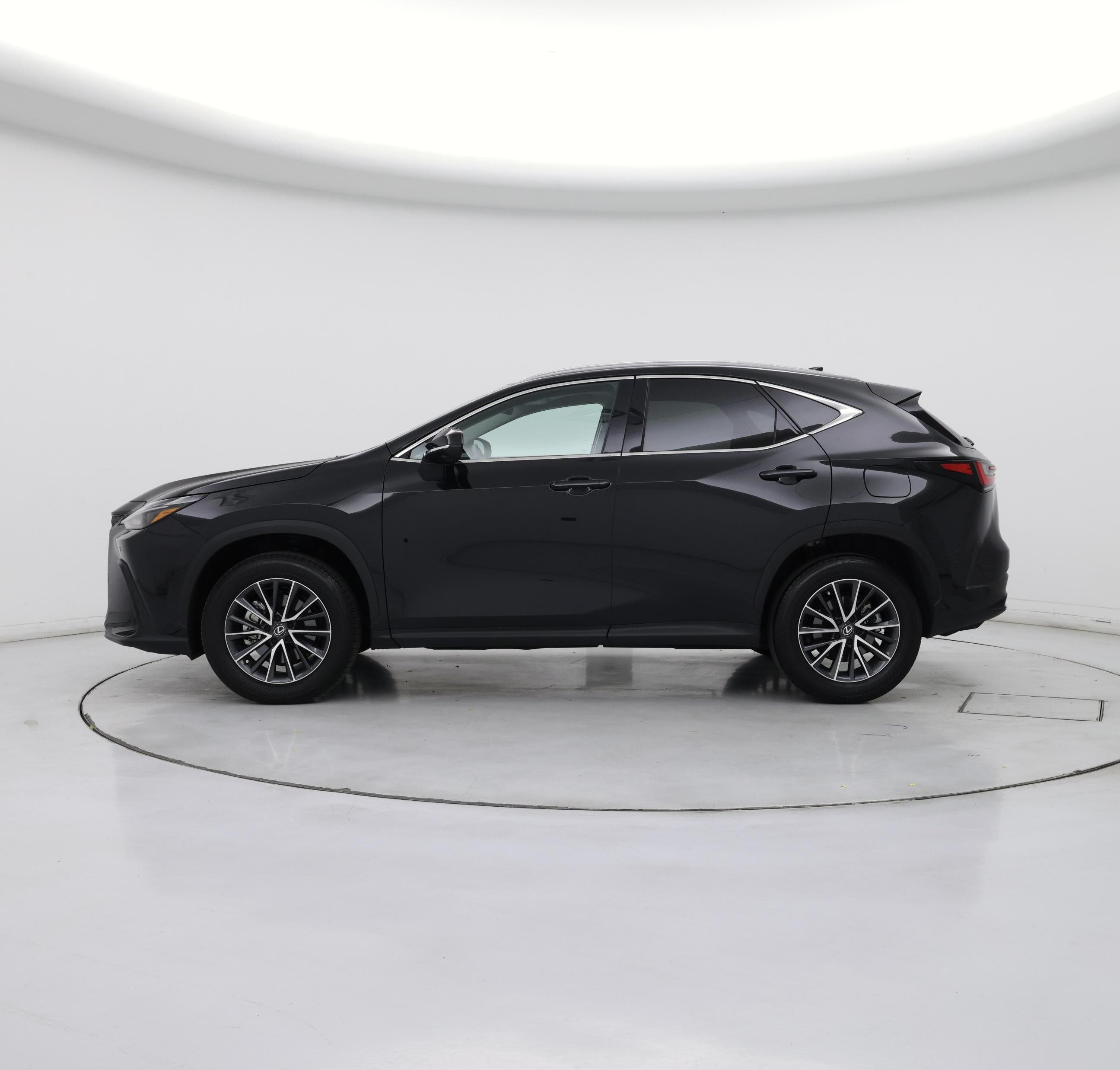 Thumbnail: 2025 Lexus NX - 3
