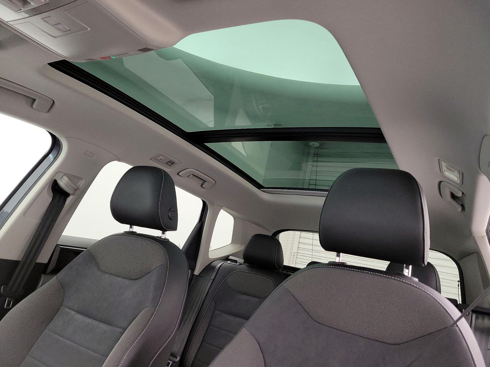 Thumbnail: 2022 Volkswagen Taos - 19