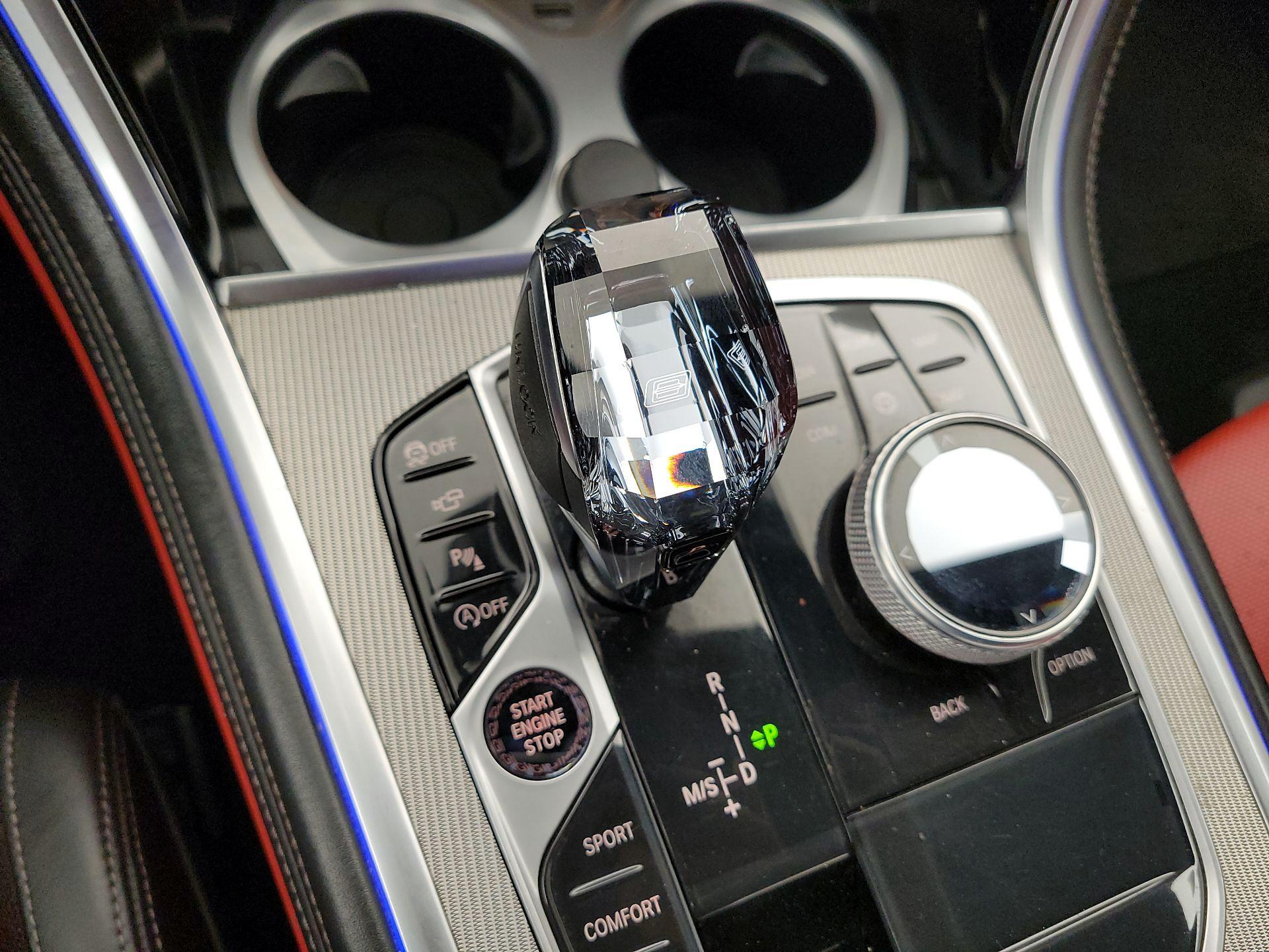 Thumbnail: 2024 BMW 8 Series - 18