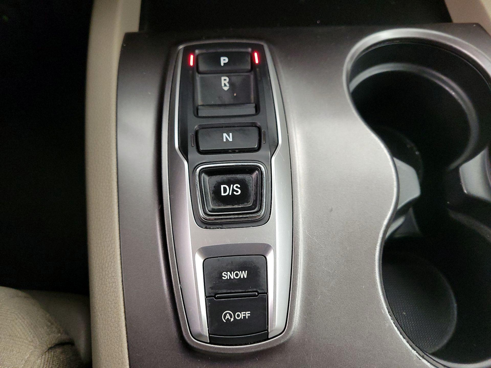 Thumbnail: 2021 Honda Pilot - 17