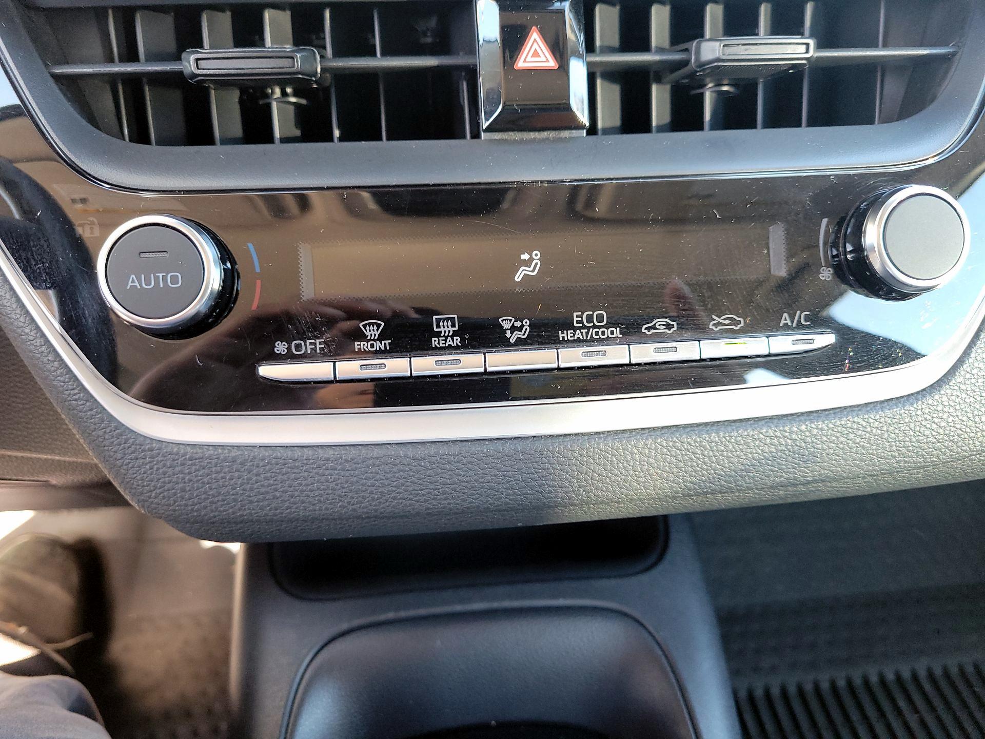 Thumbnail: 2024 Toyota Corolla - 16