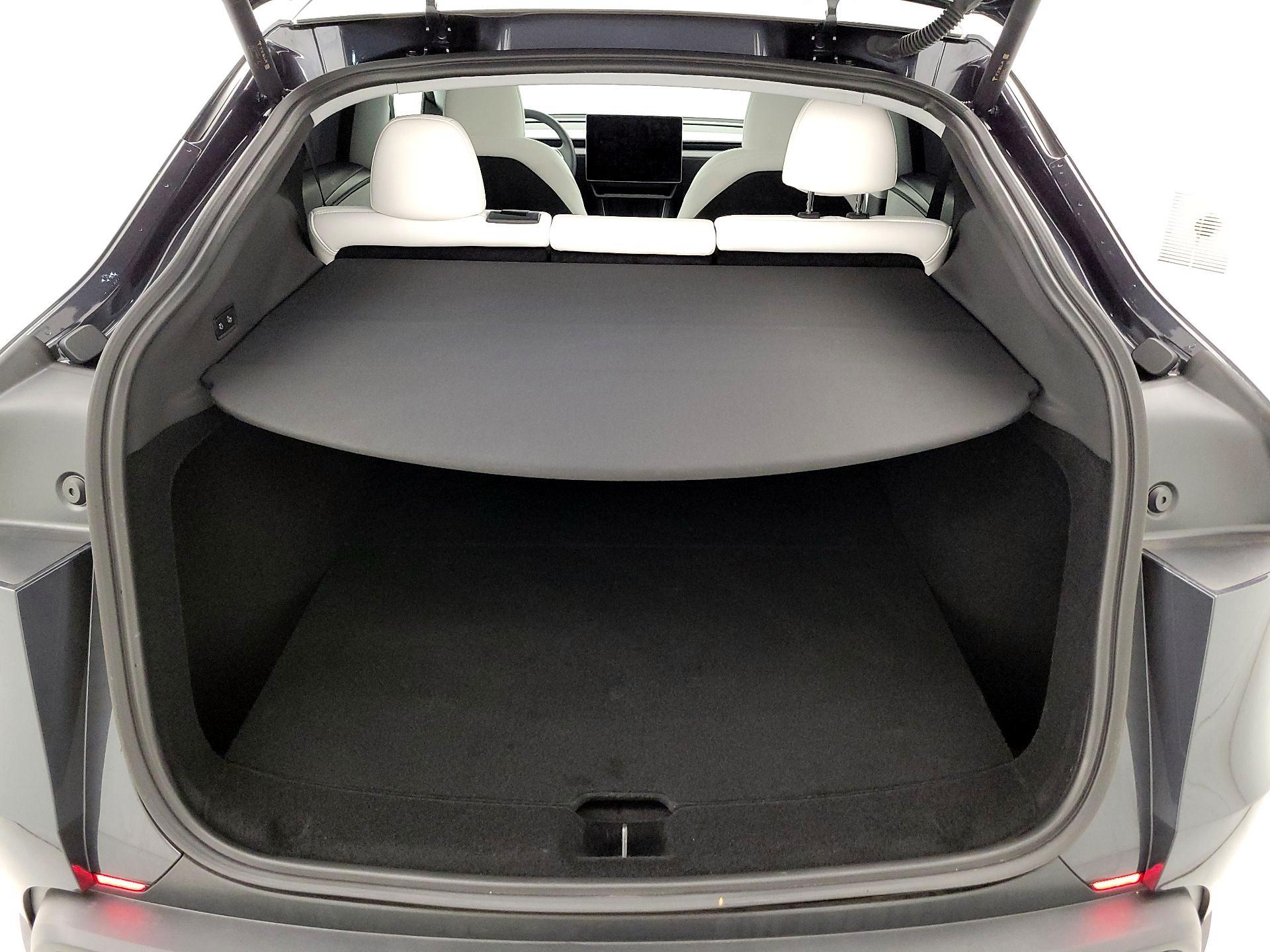 Thumbnail: 2026 Tesla Model Y - 20