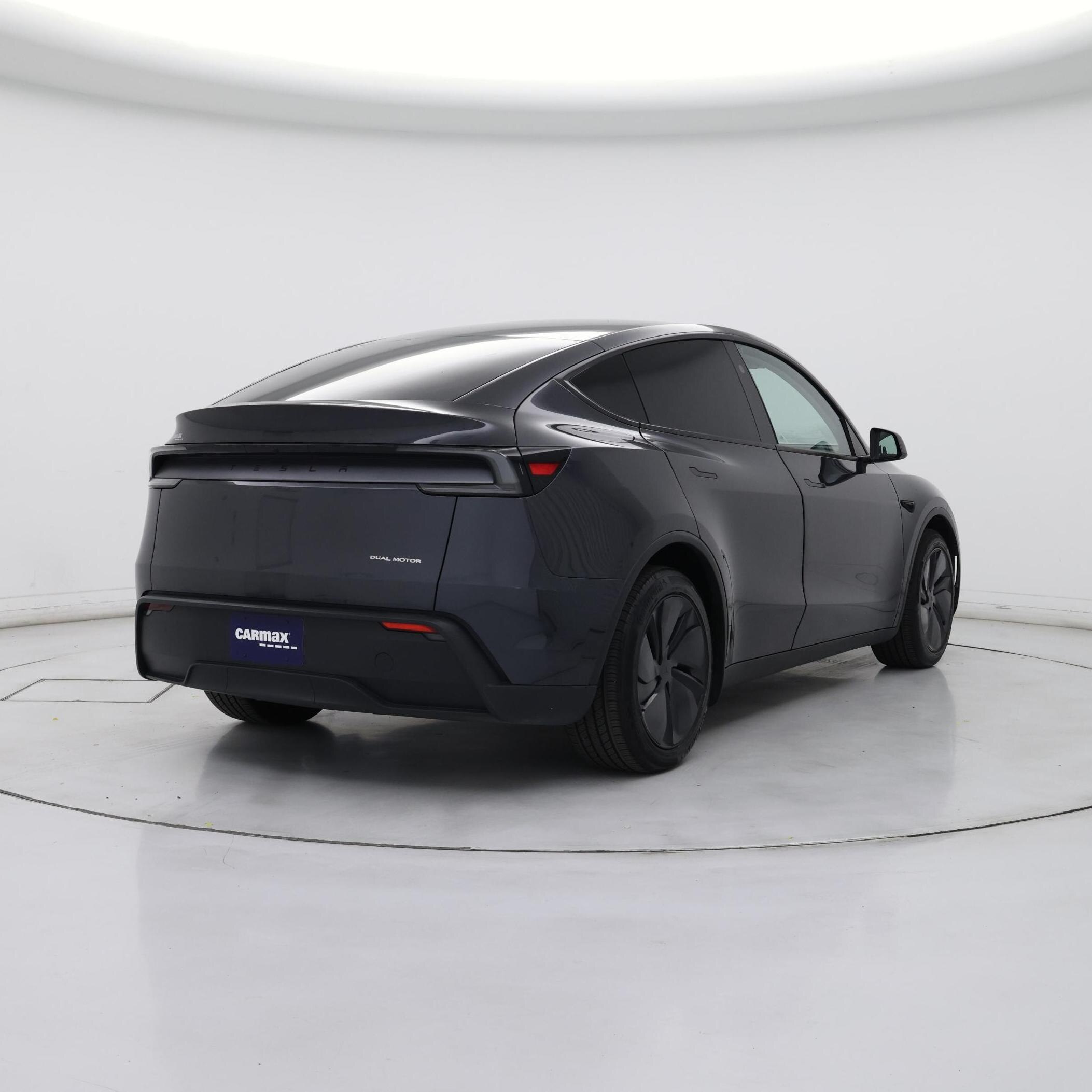 Thumbnail: 2026 Tesla Model Y - 8