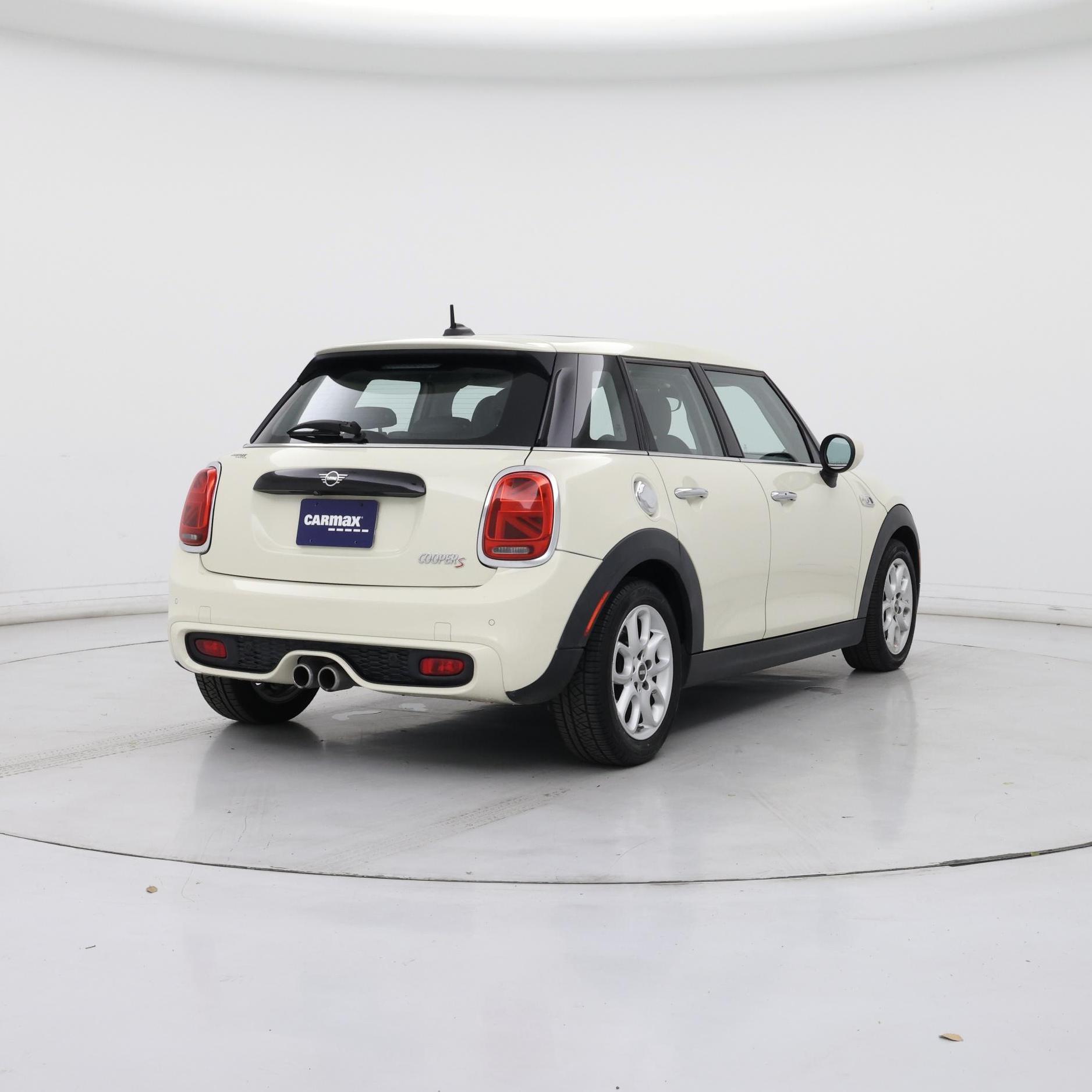 Thumbnail: 2020 MINI Cooper Hardtop - 8
