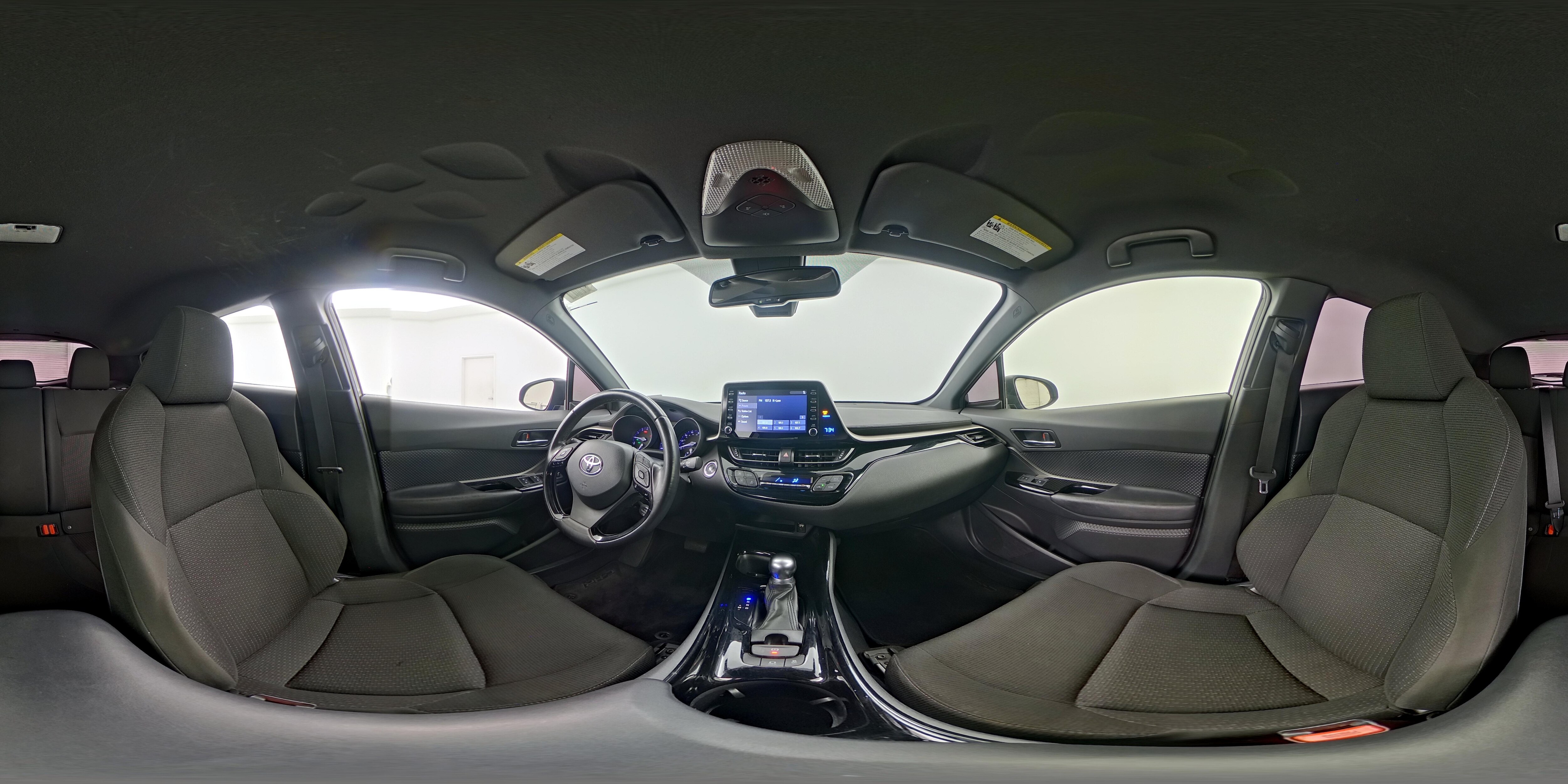 2019 Toyota C-HR XLE - Photo 24