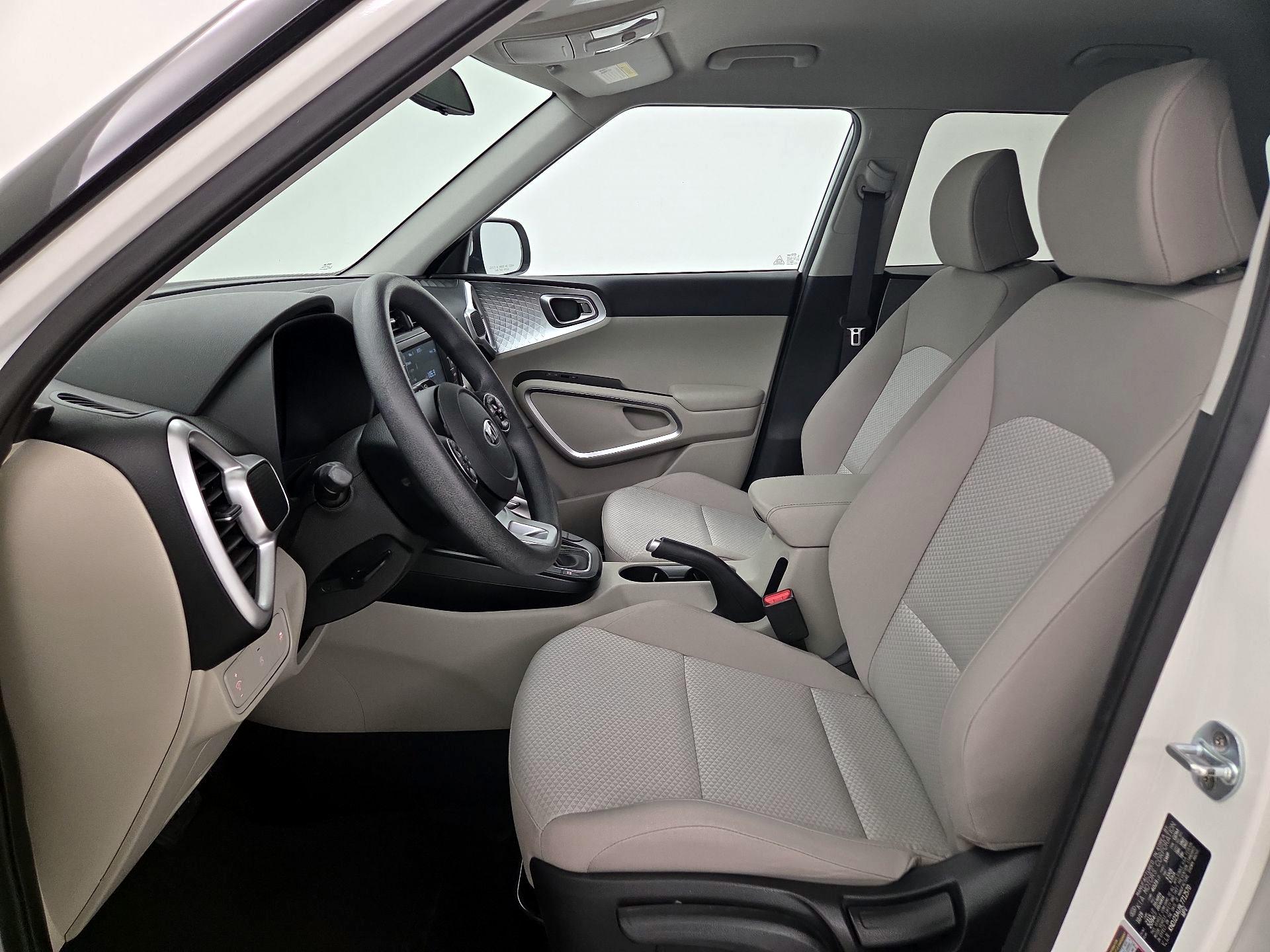 Thumbnail: 2020 Kia Soul - 11