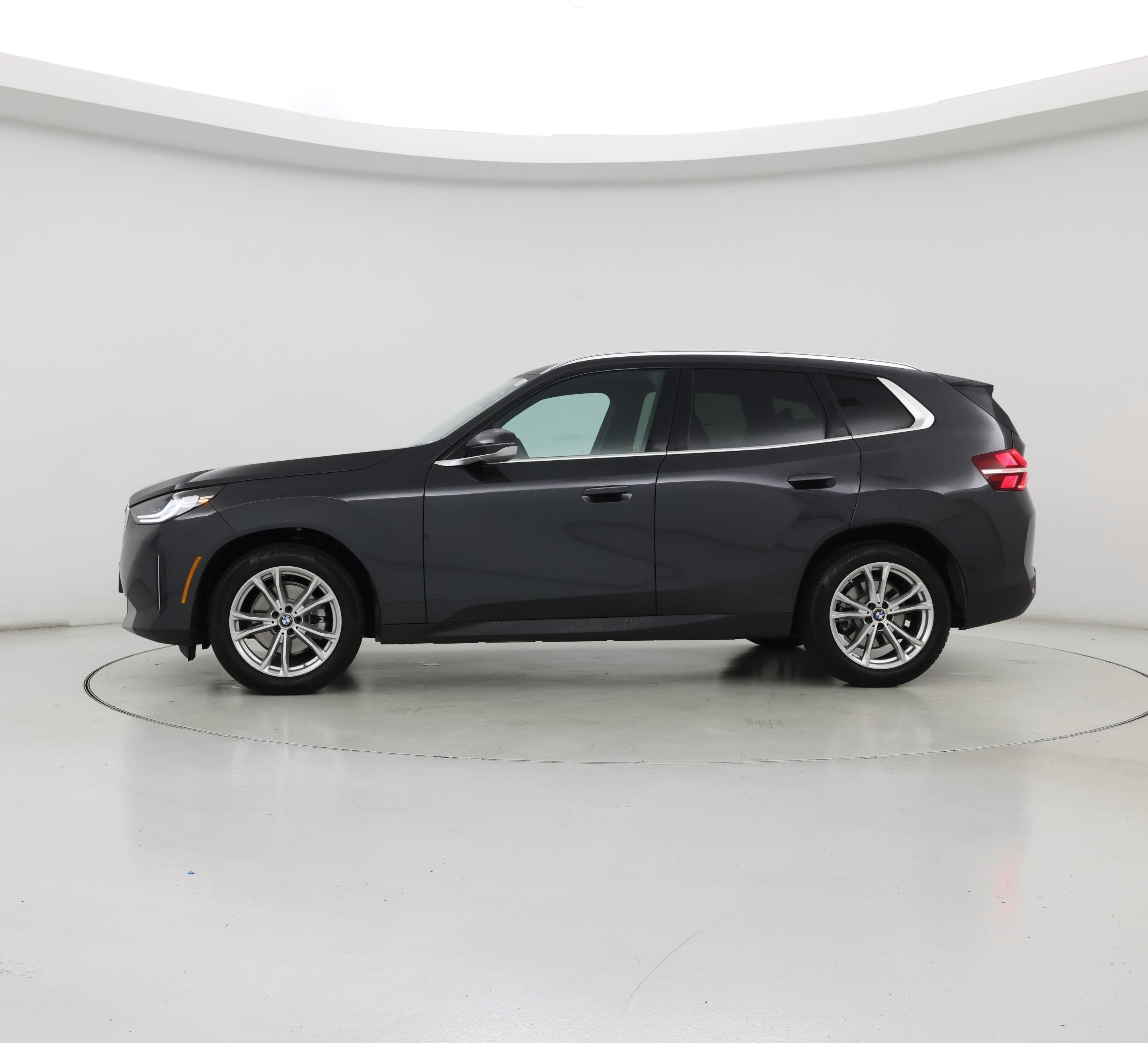 Thumbnail: 2025 BMW X3 - 3