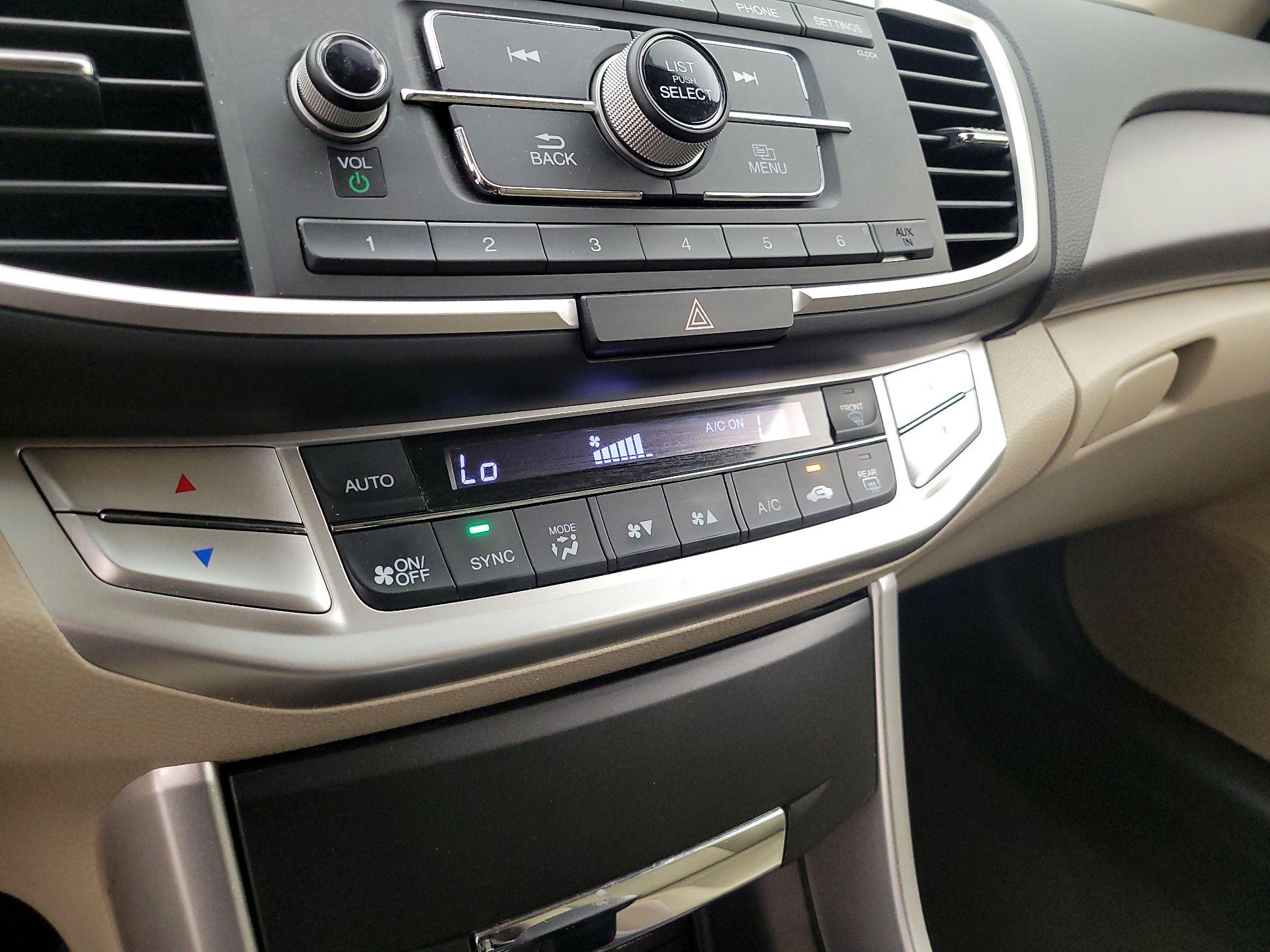 Thumbnail: 2014 Honda Accord - 14