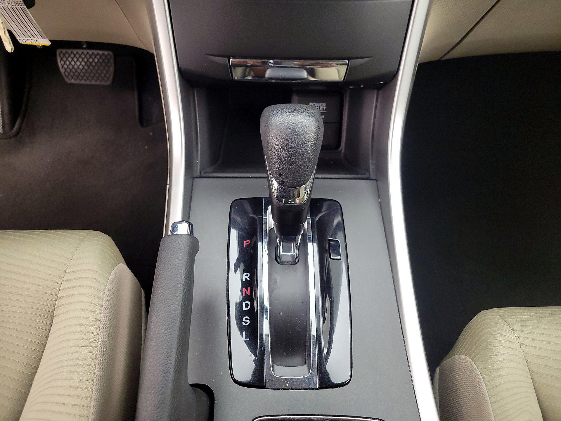 Thumbnail: 2014 Honda Accord - 15