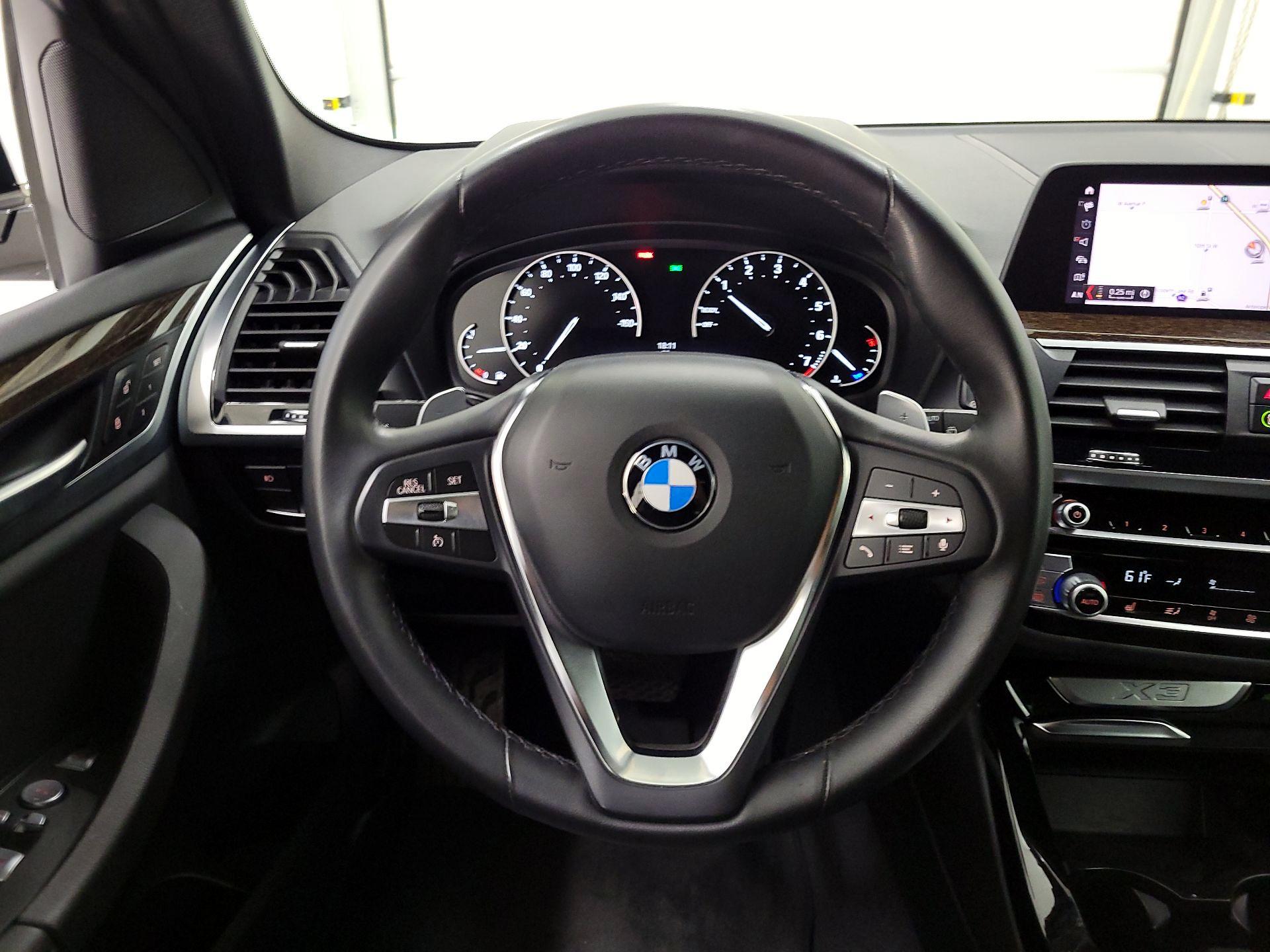 Thumbnail: 2021 BMW X3 - 10