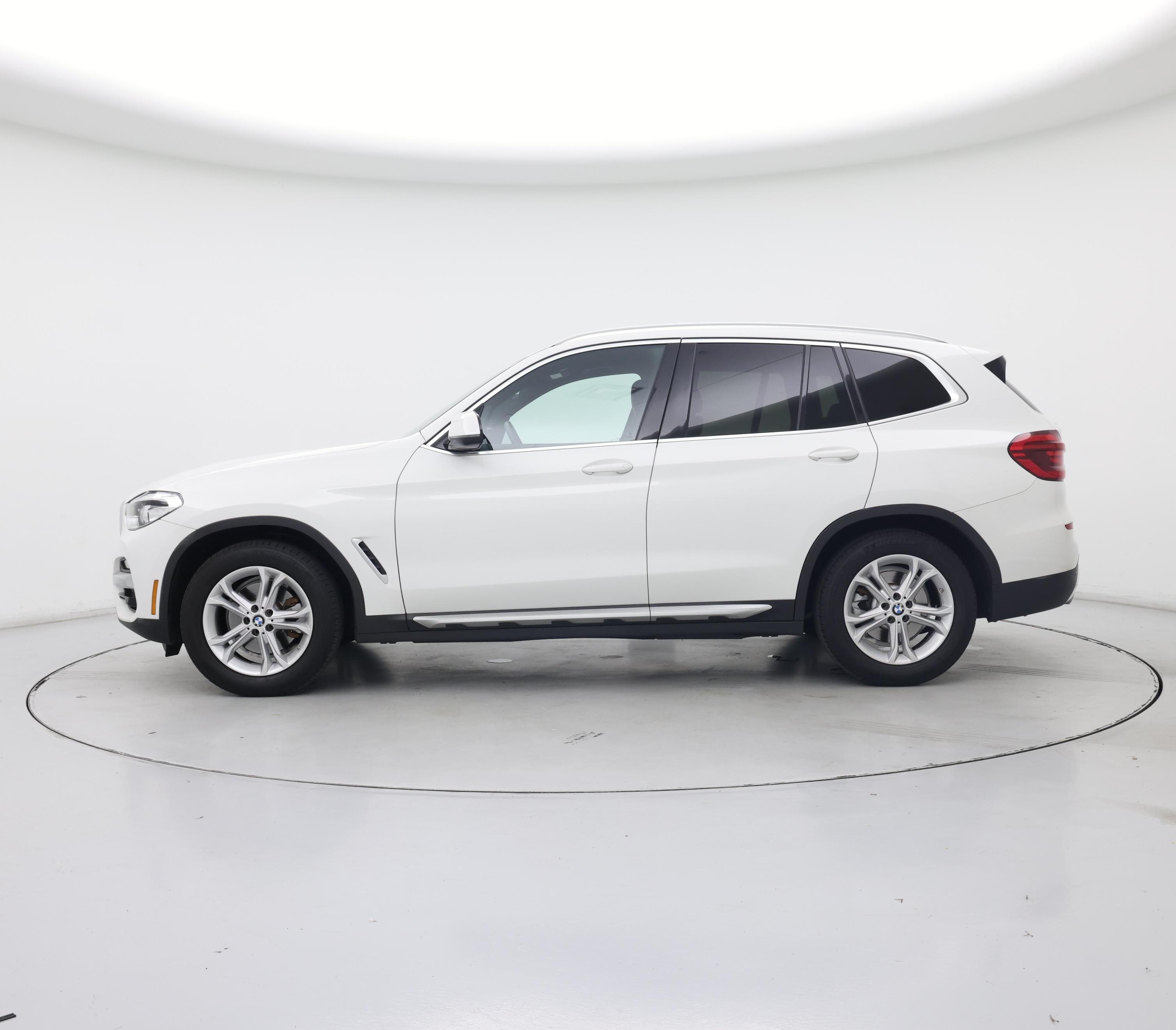 Thumbnail: 2021 BMW X3 - 3