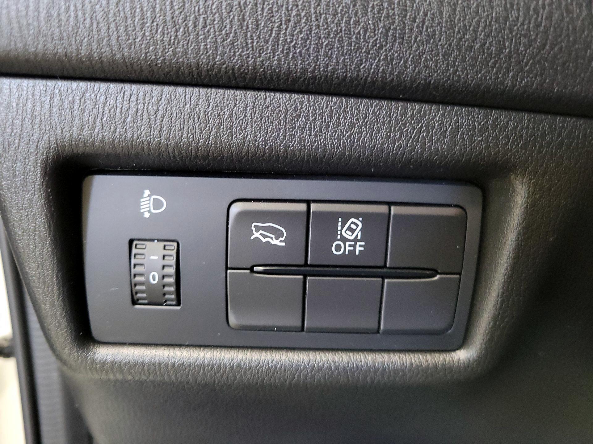 Thumbnail: 2023 Mazda CX-5 - 13