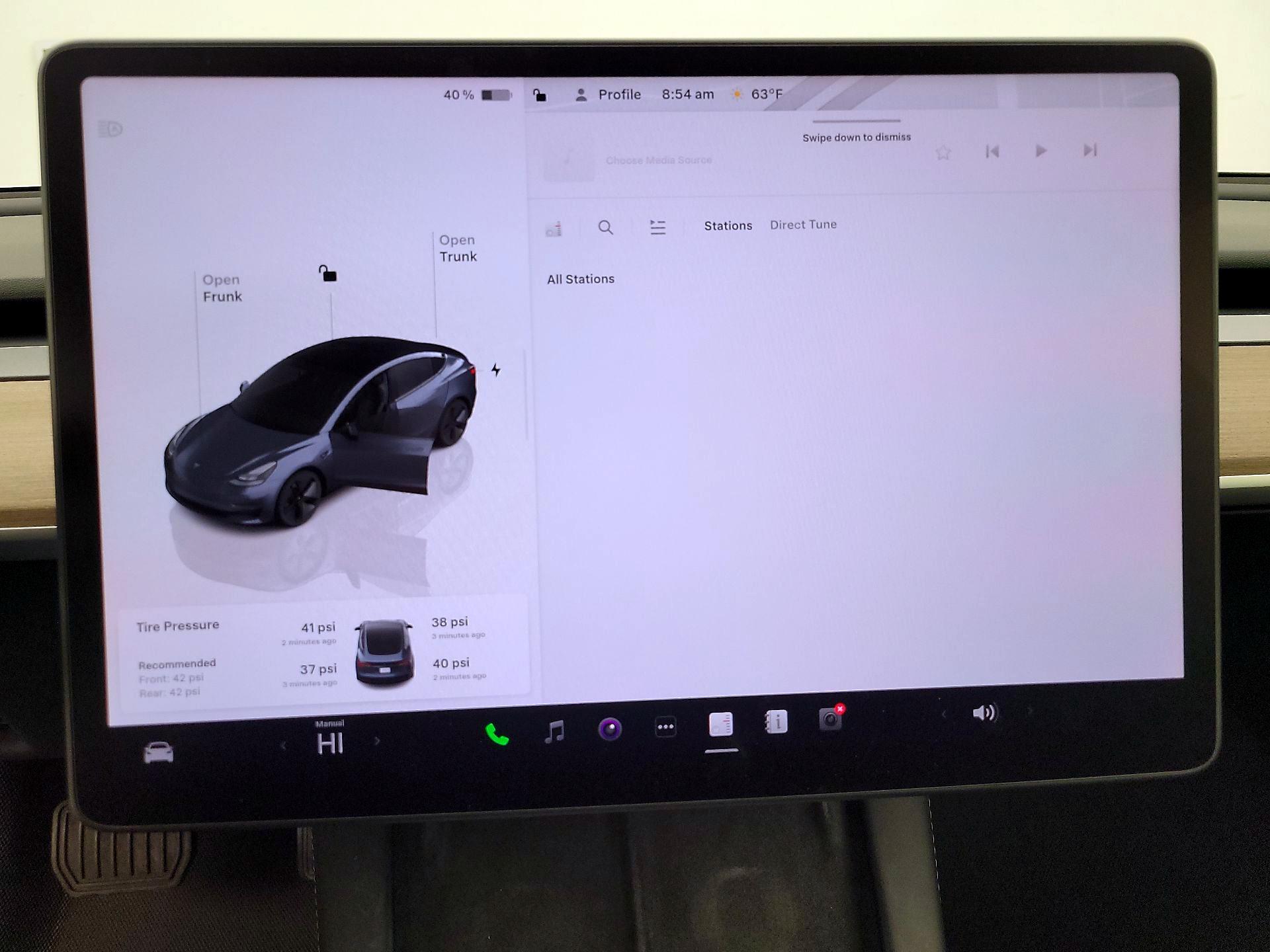 Thumbnail: 2022 Tesla Model 3 - 12