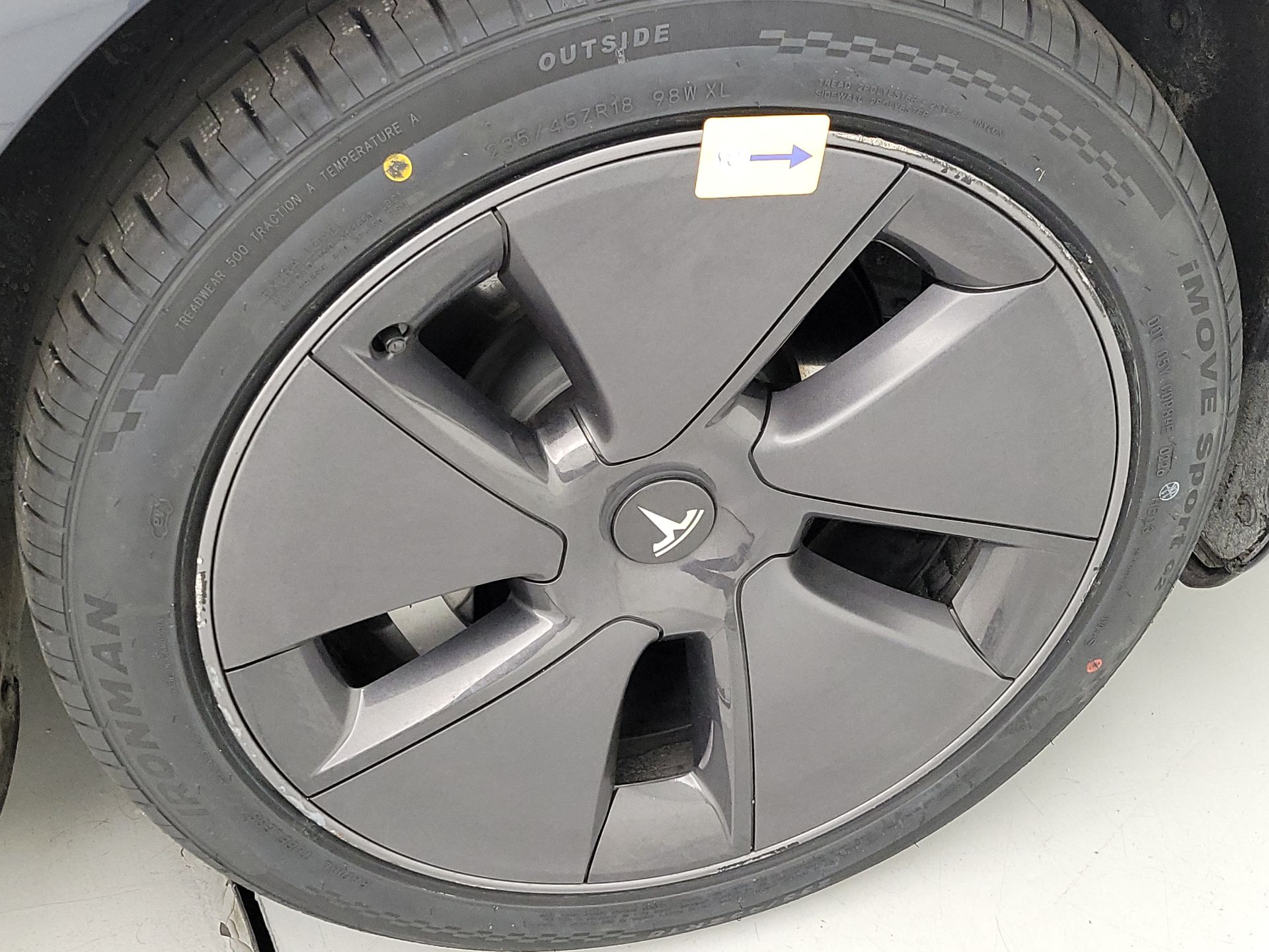 Thumbnail: 2022 Tesla Model 3 - 20