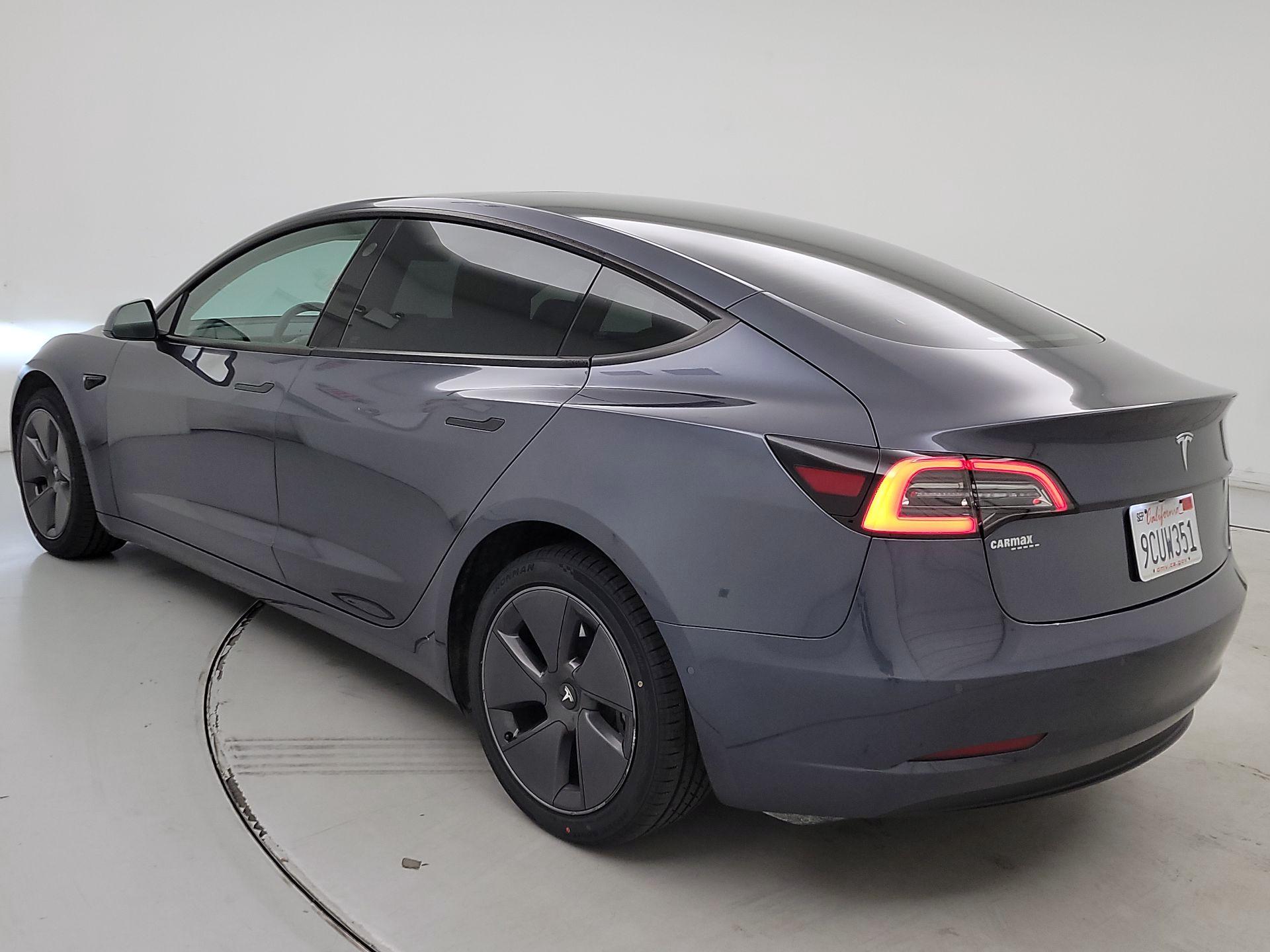 Thumbnail: 2022 Tesla Model 3 - 7