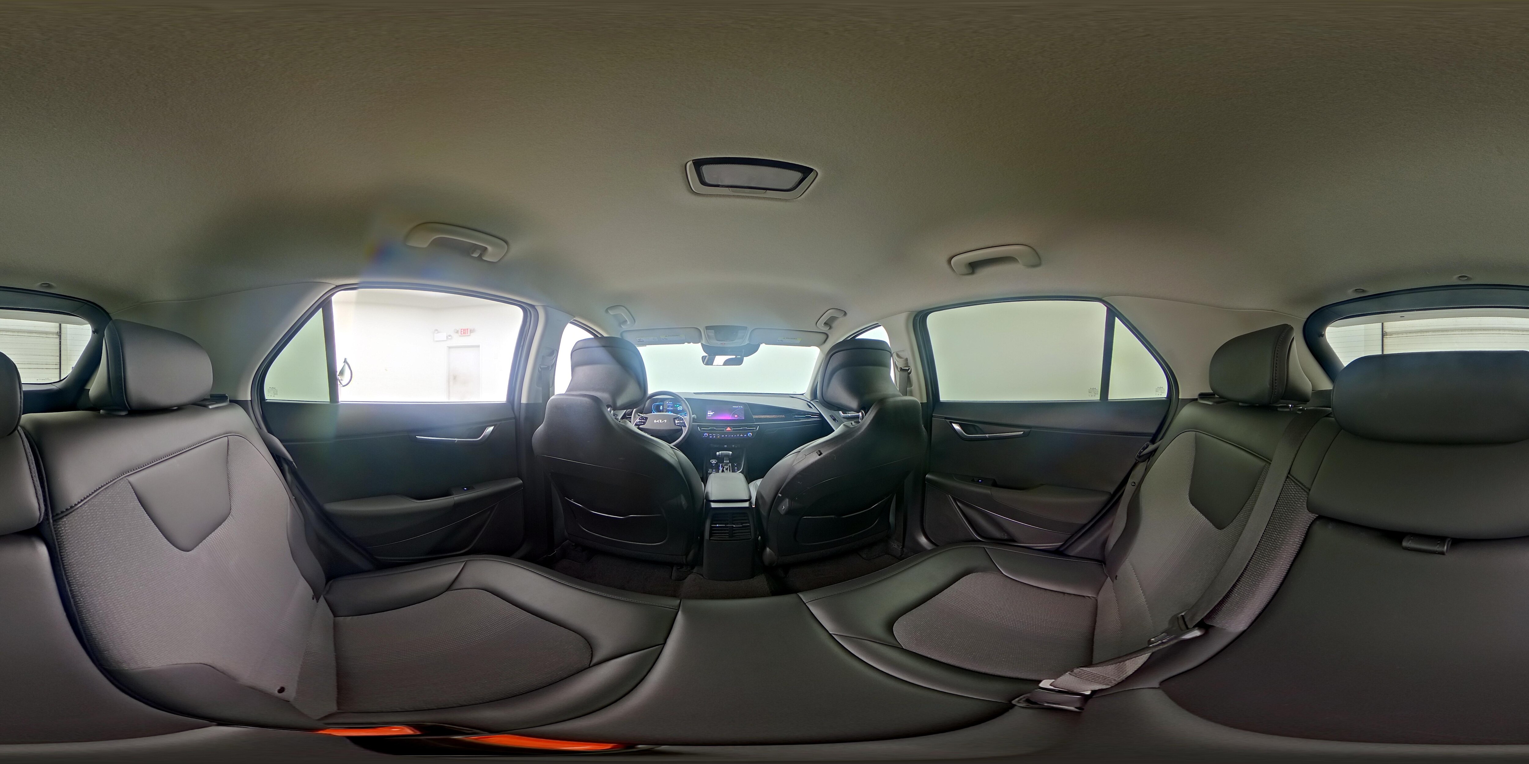 2024 Kia Niro EX - Photo 25