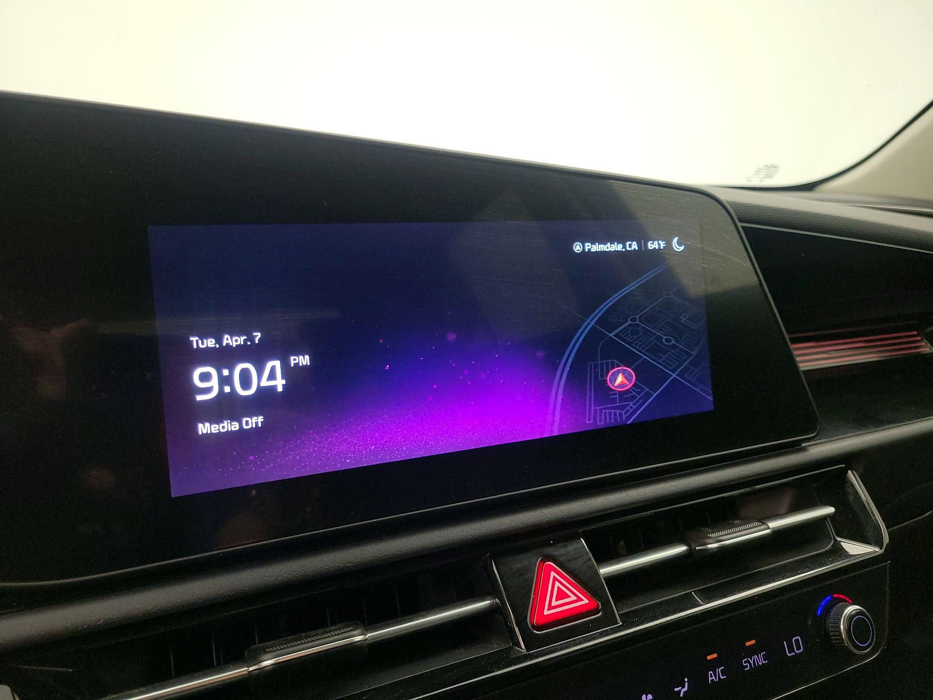 Thumbnail: 2024 Kia Niro - 15