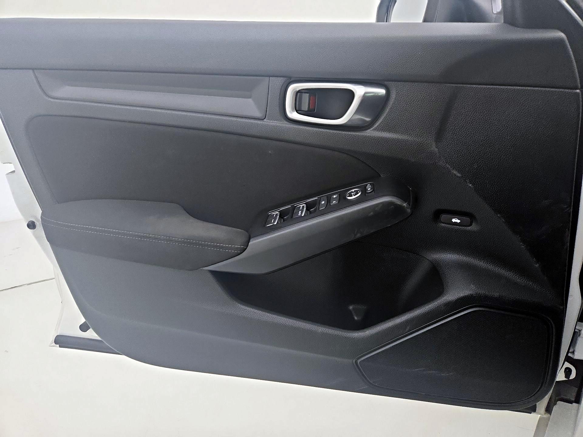 Thumbnail: 2023 Honda Civic - 12