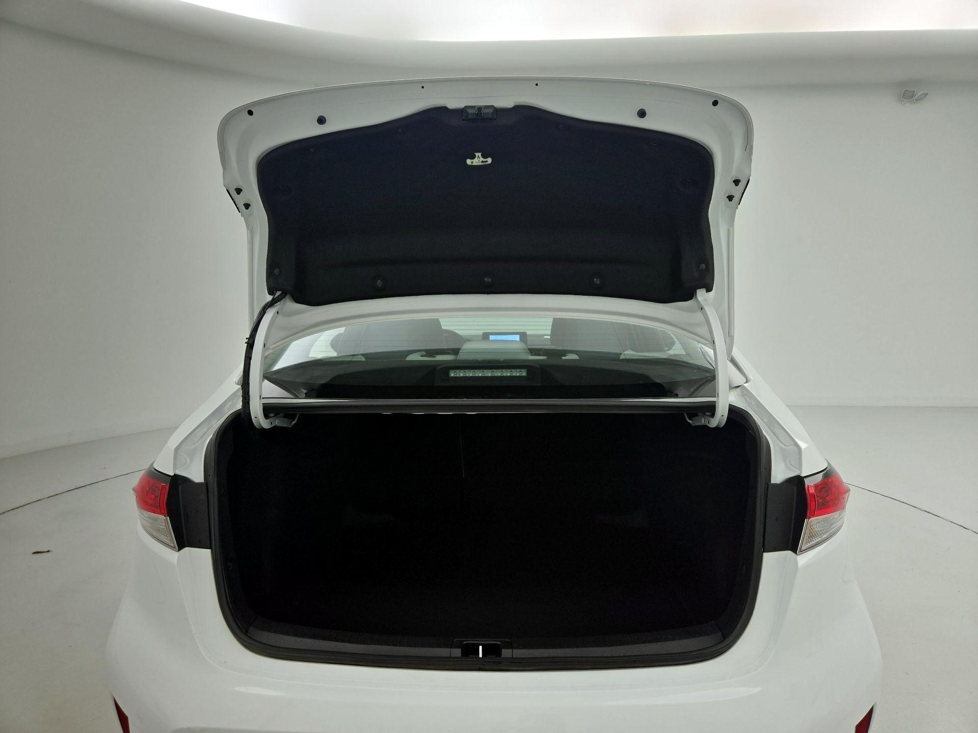 Thumbnail: 2023 Toyota Corolla - 20