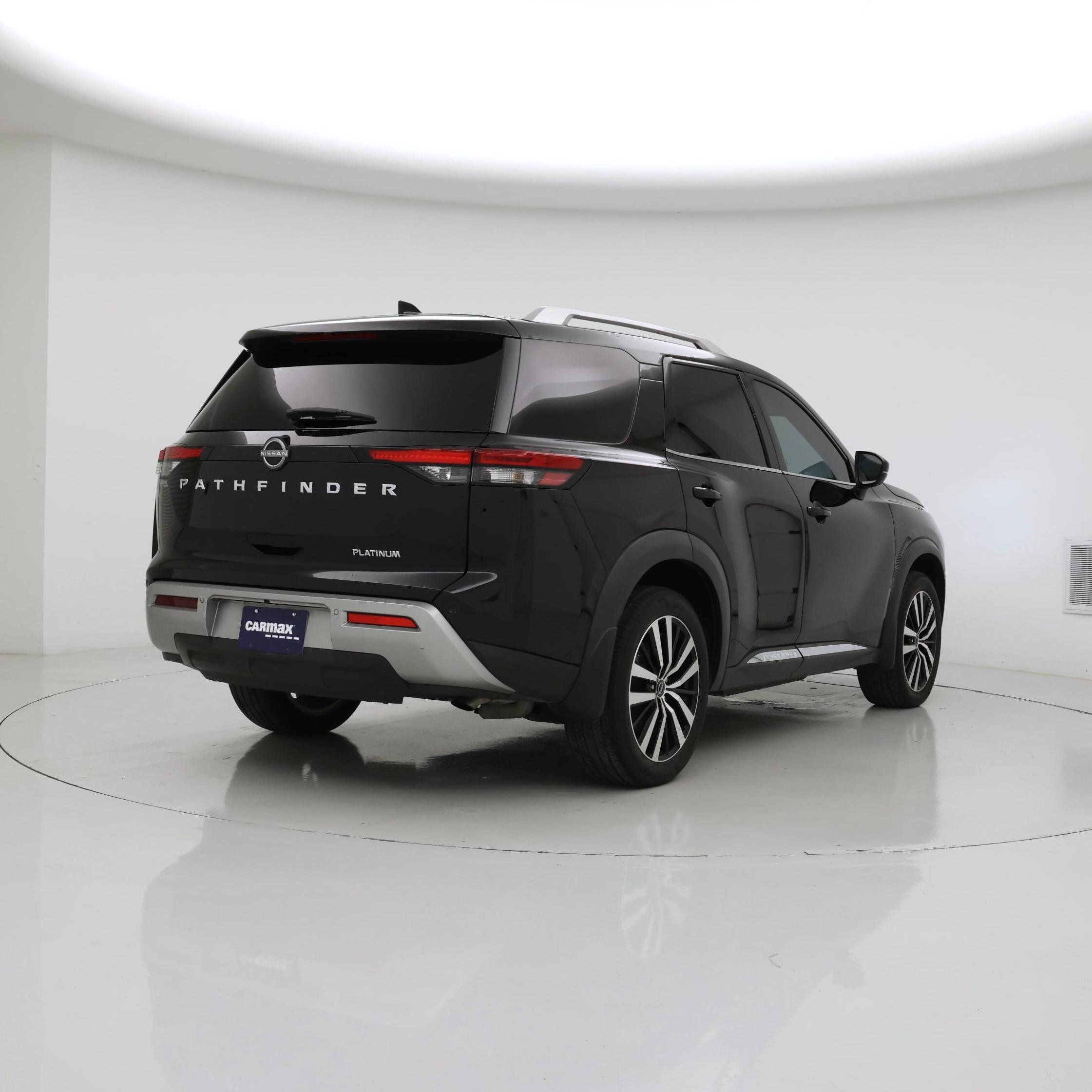 Thumbnail: 2023 Nissan Pathfinder - 8