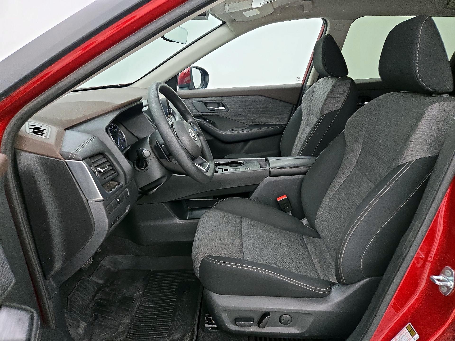 Thumbnail: 2023 Nissan Rogue - 11