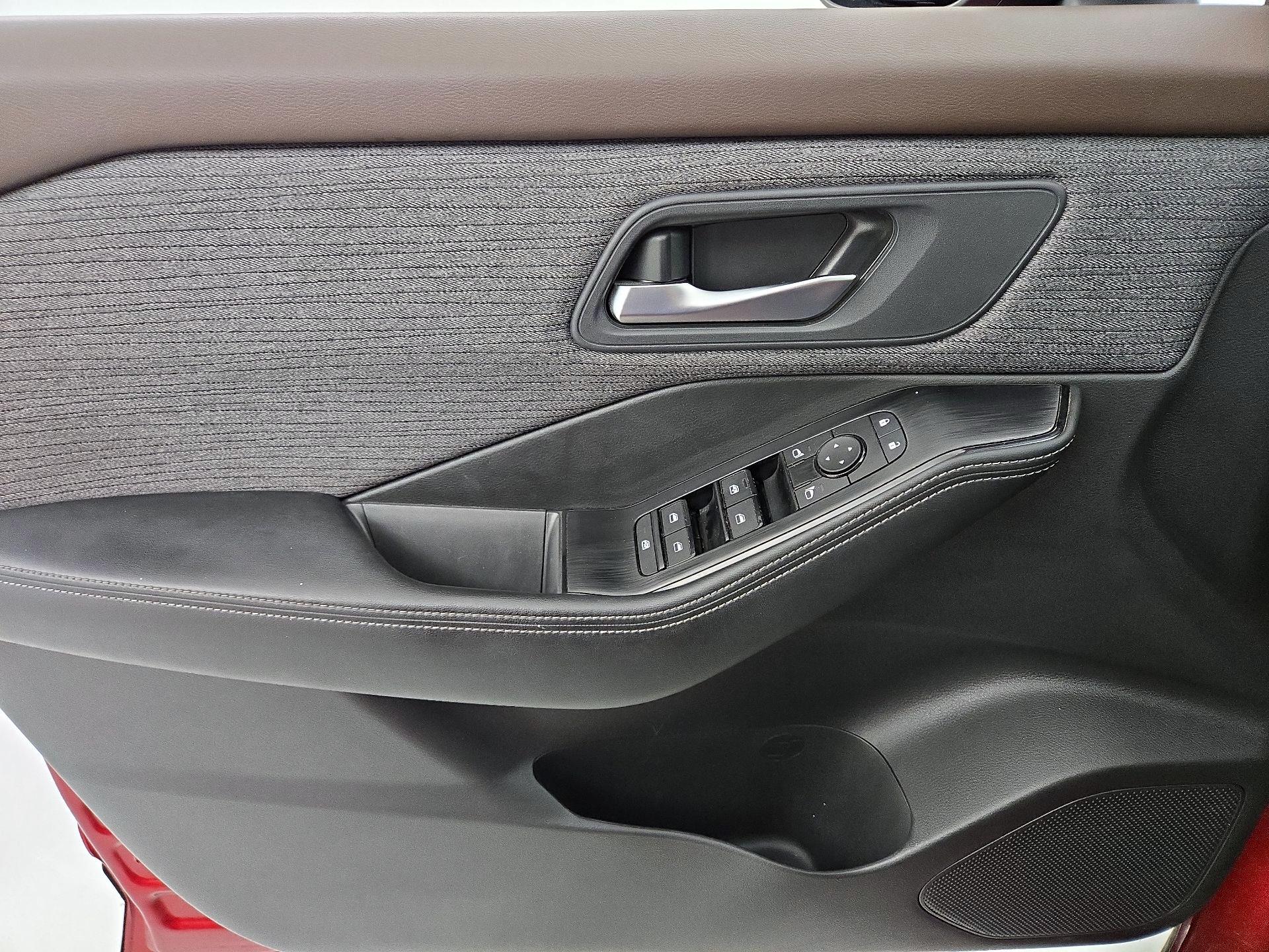 Thumbnail: 2023 Nissan Rogue - 12