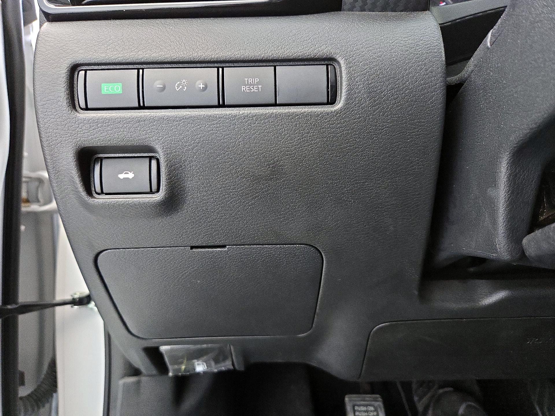 Thumbnail: 2024 Nissan Sentra - 13