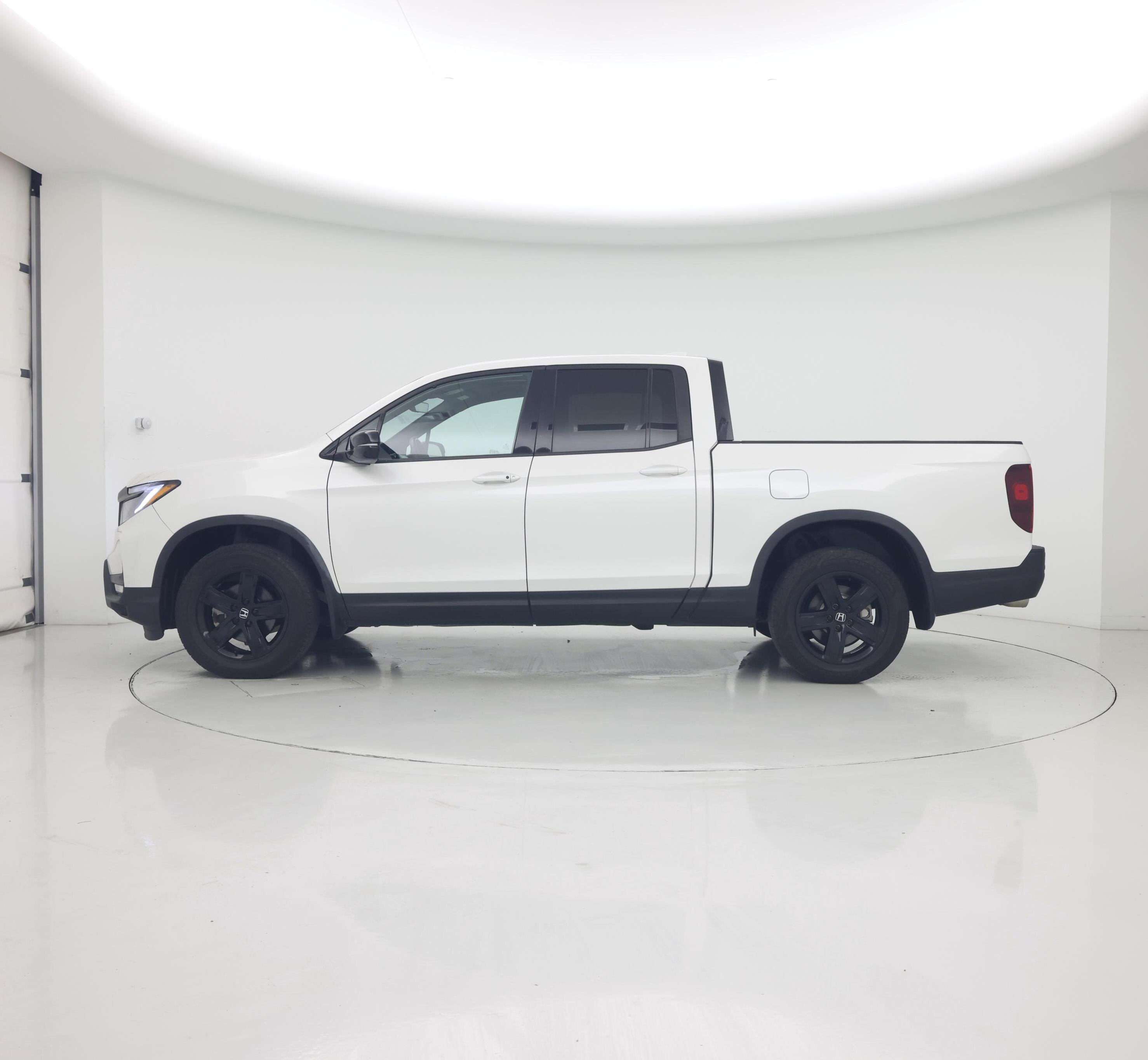 Thumbnail: 2023 Honda Ridgeline - 3