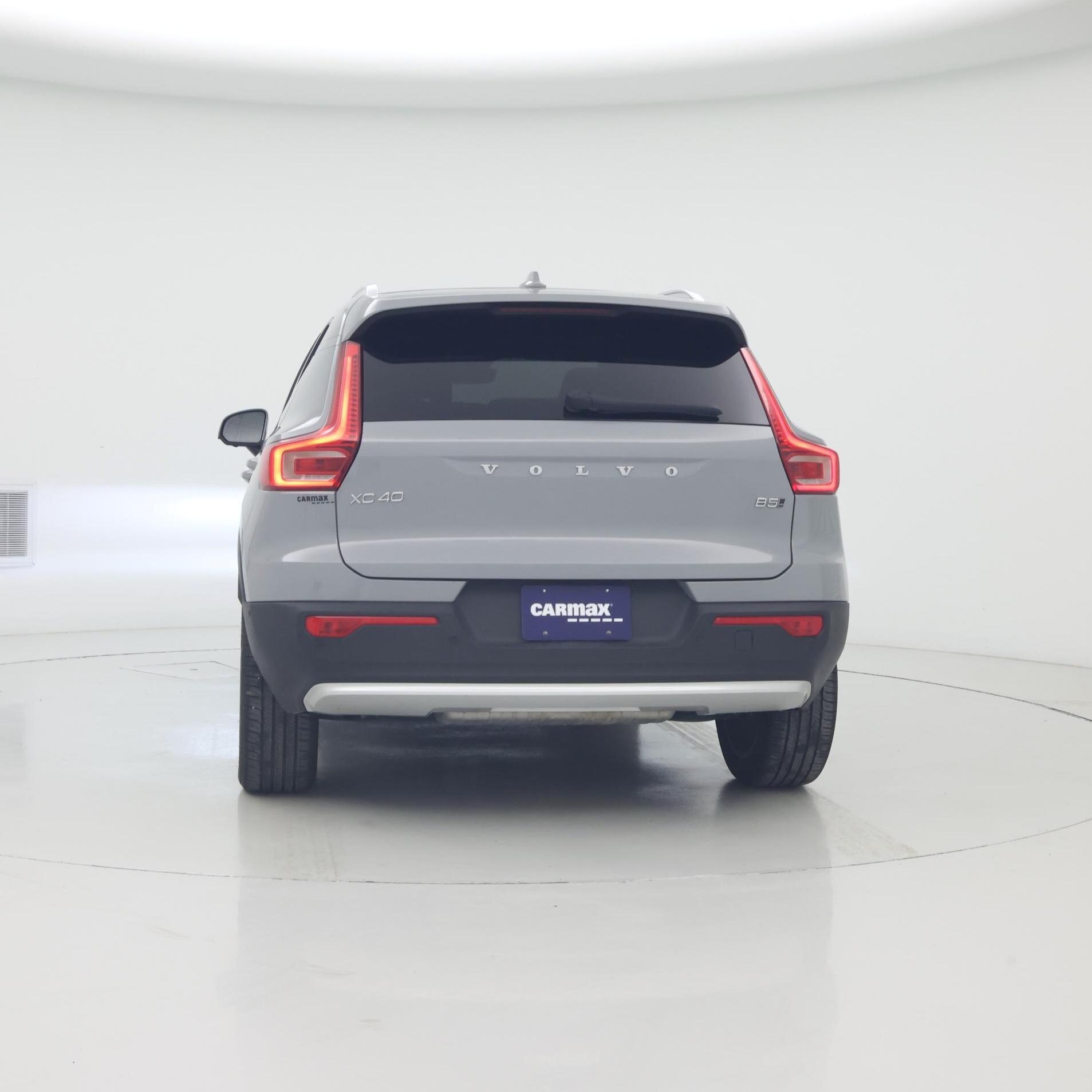 Thumbnail: 2024 Volvo XC40 - 6