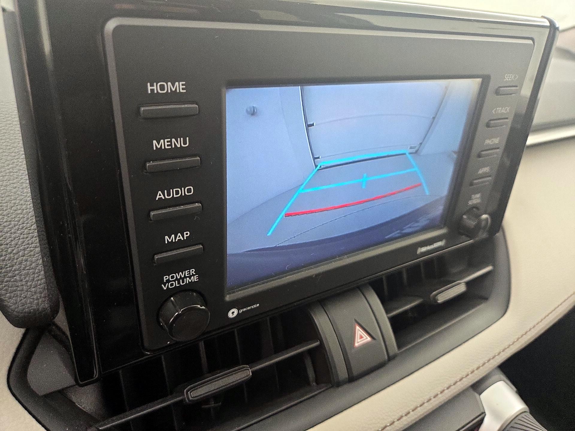 Thumbnail: 2021 Toyota RAV4 - 14