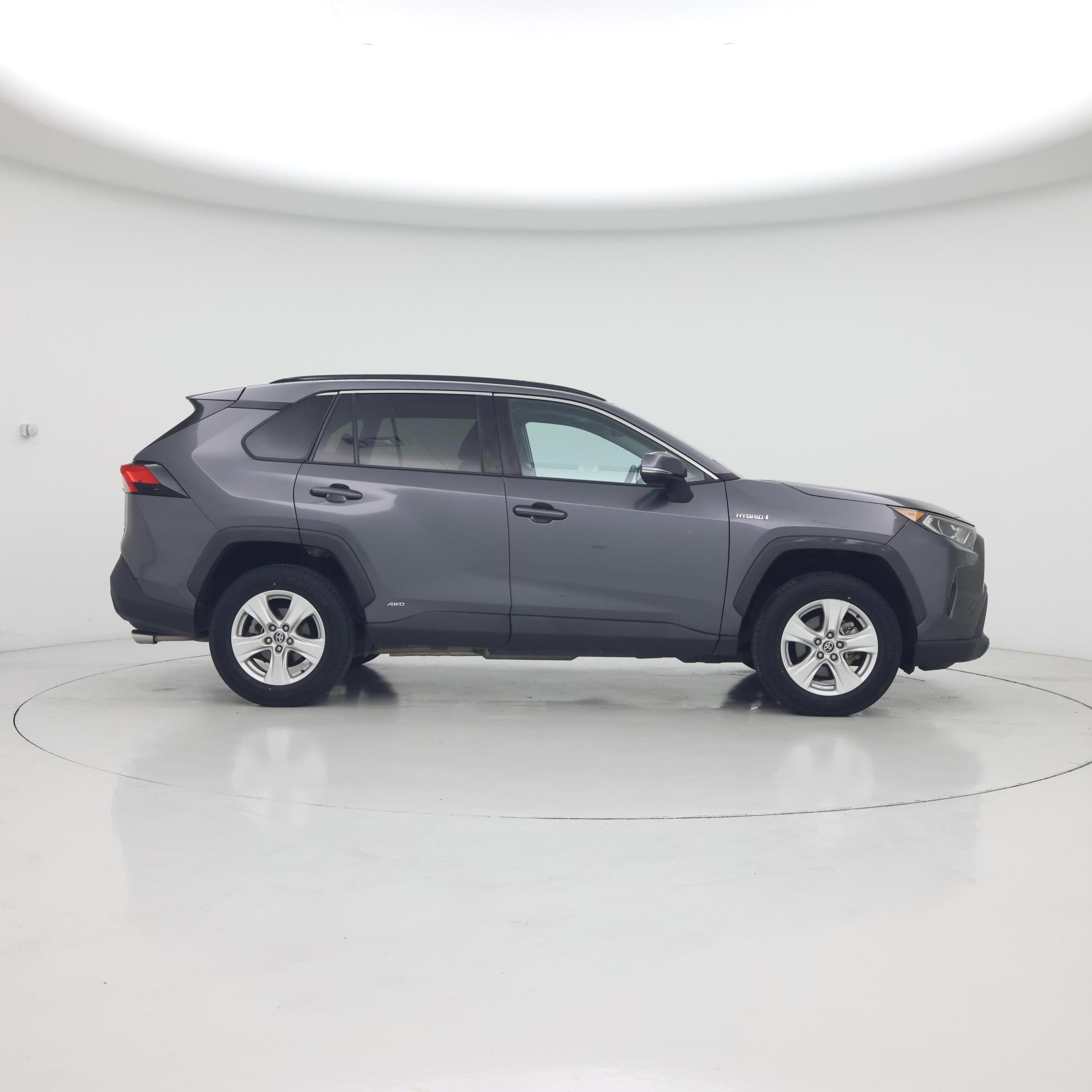 Thumbnail: 2021 Toyota RAV4 - 7