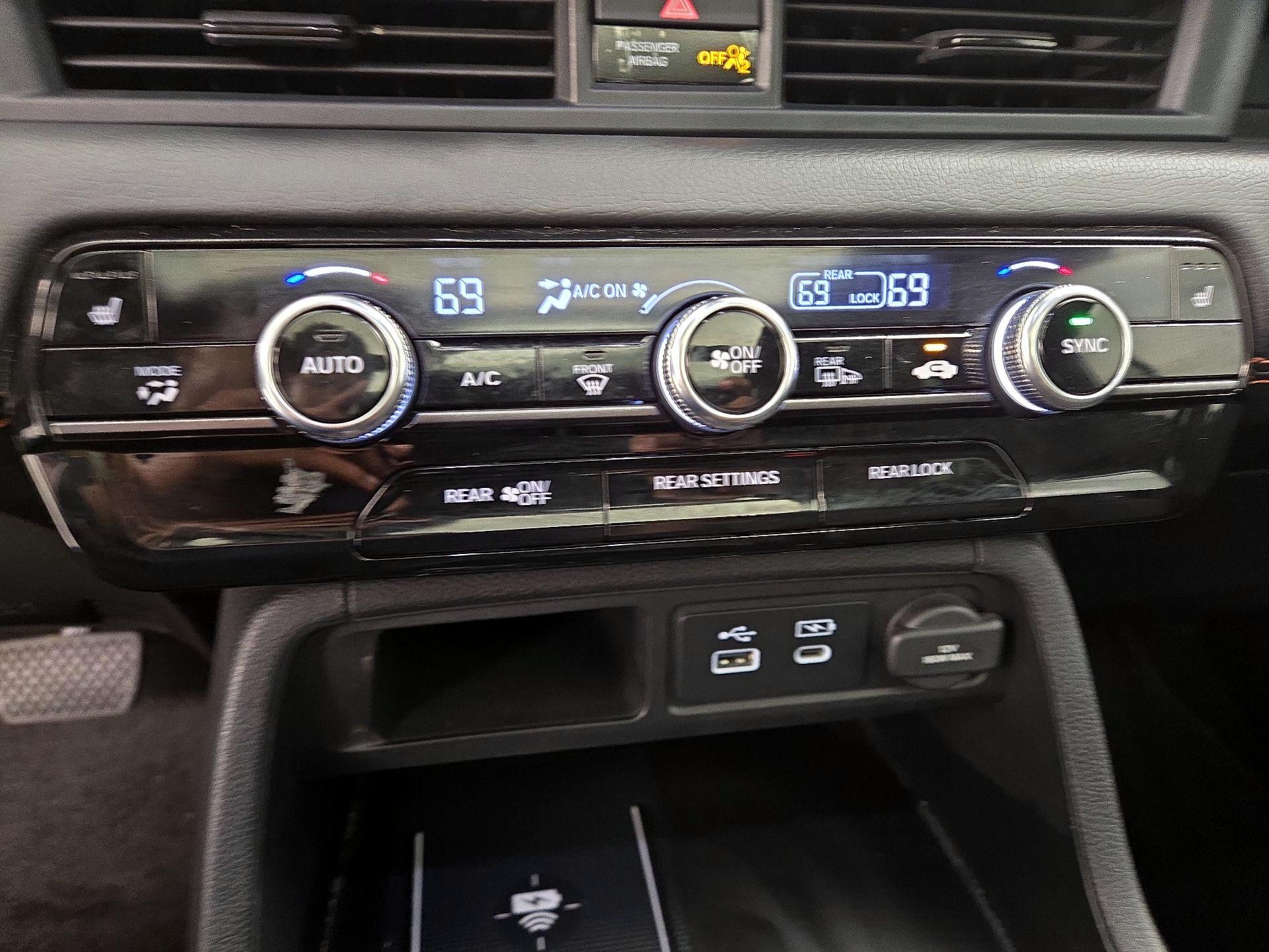 Thumbnail: 2024 Honda Pilot - 16