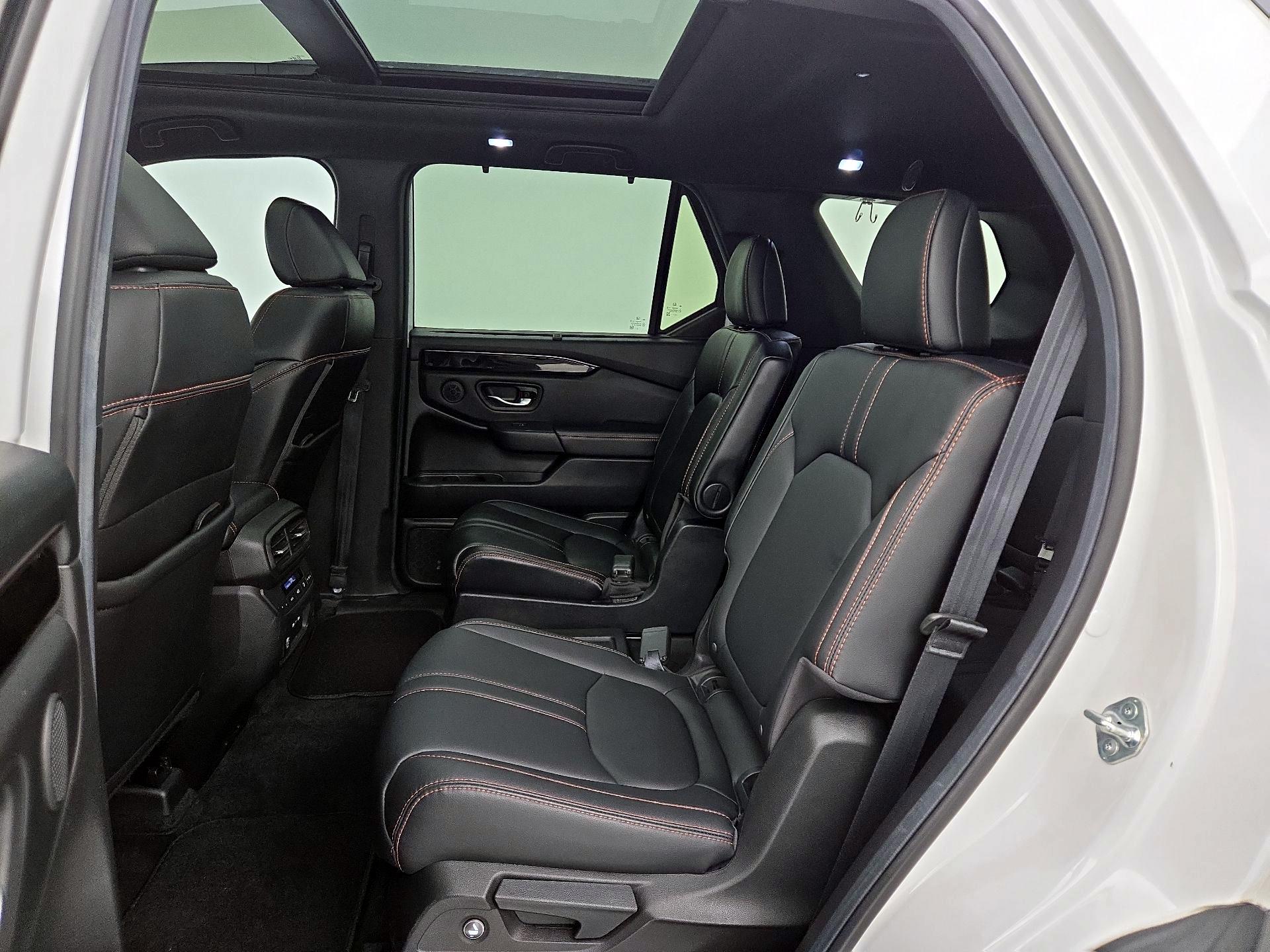 Thumbnail: 2024 Honda Pilot - 20