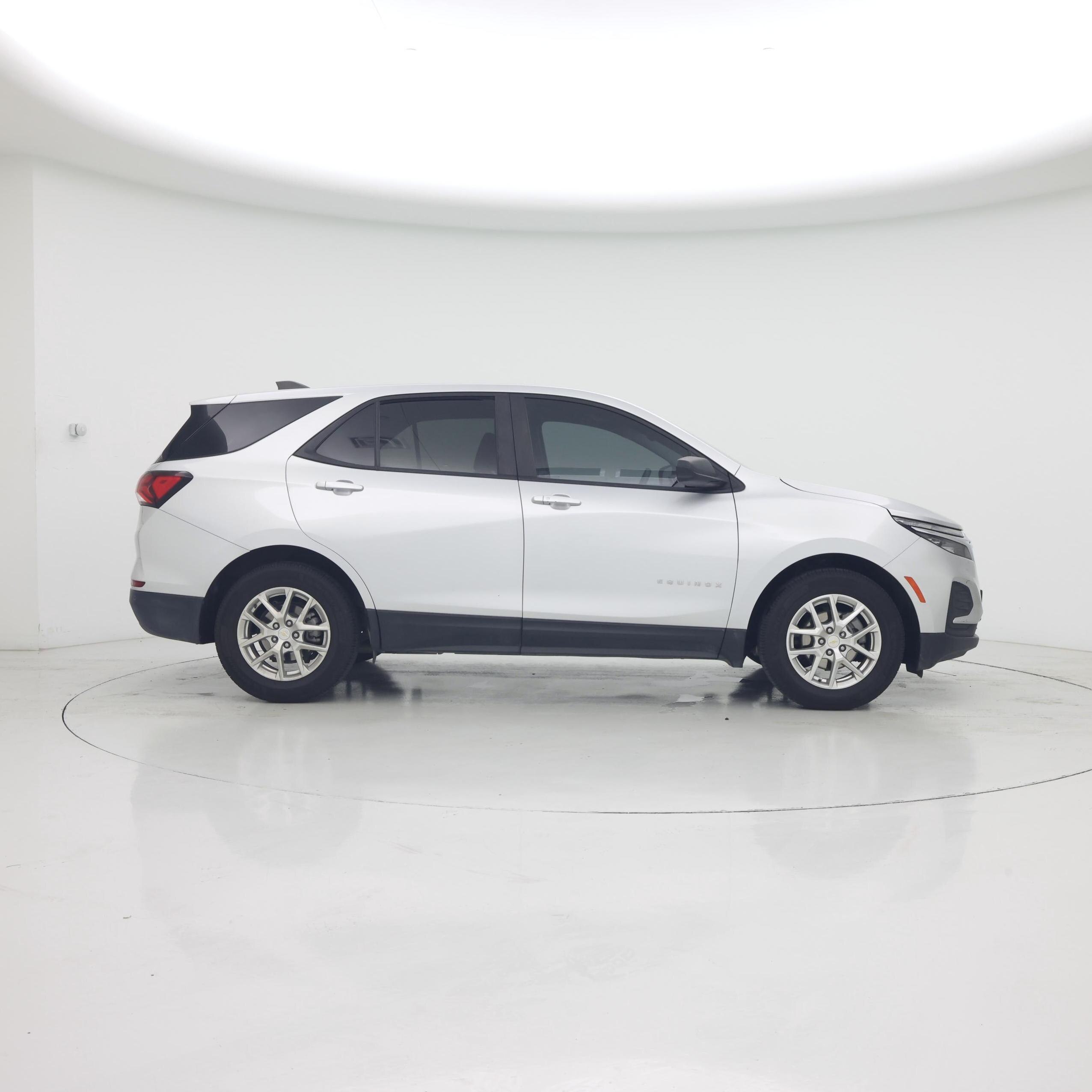 Thumbnail: 2022 Chevrolet Equinox - 7