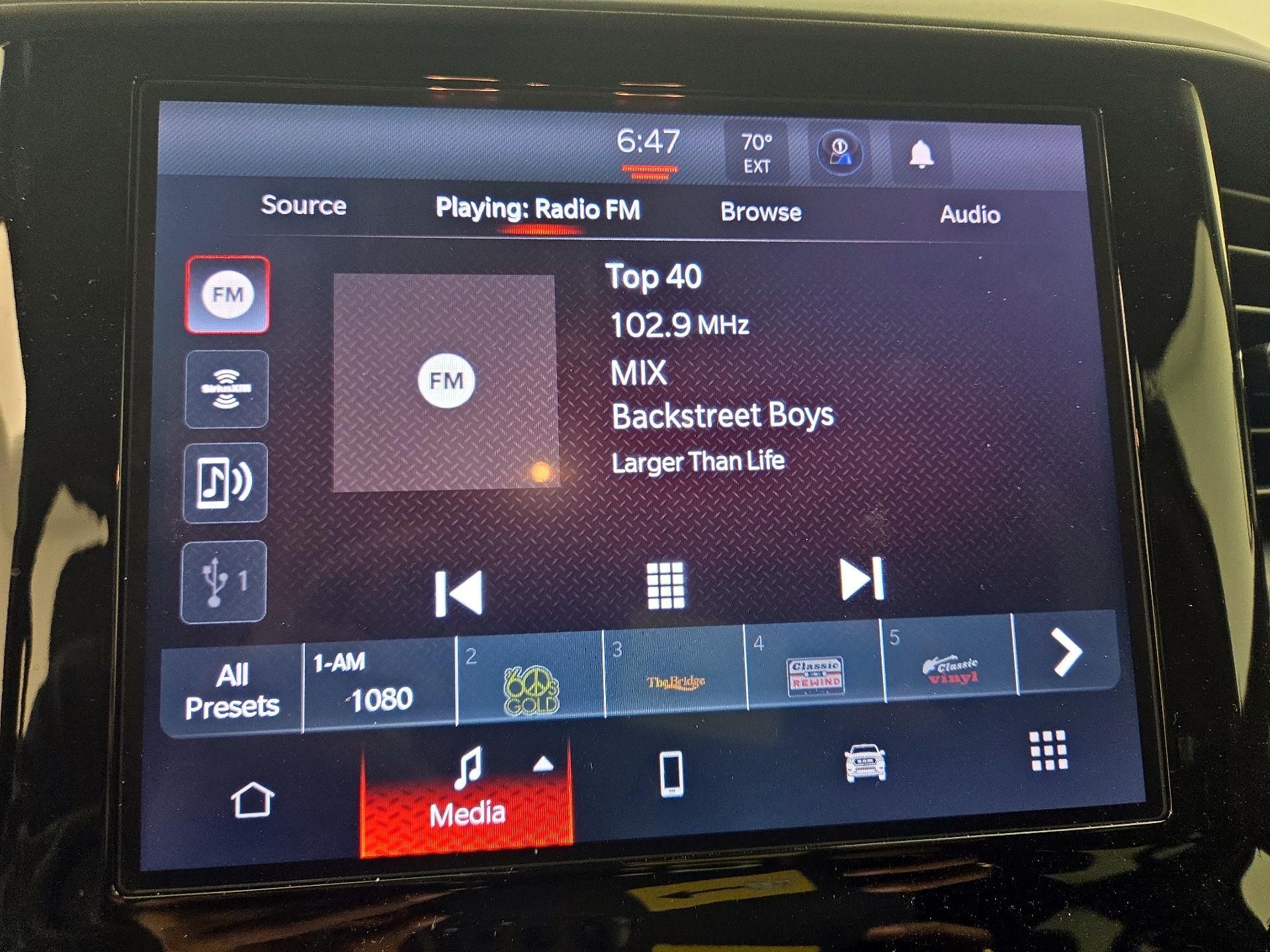 Thumbnail: 2025 RAM 1500 - 15