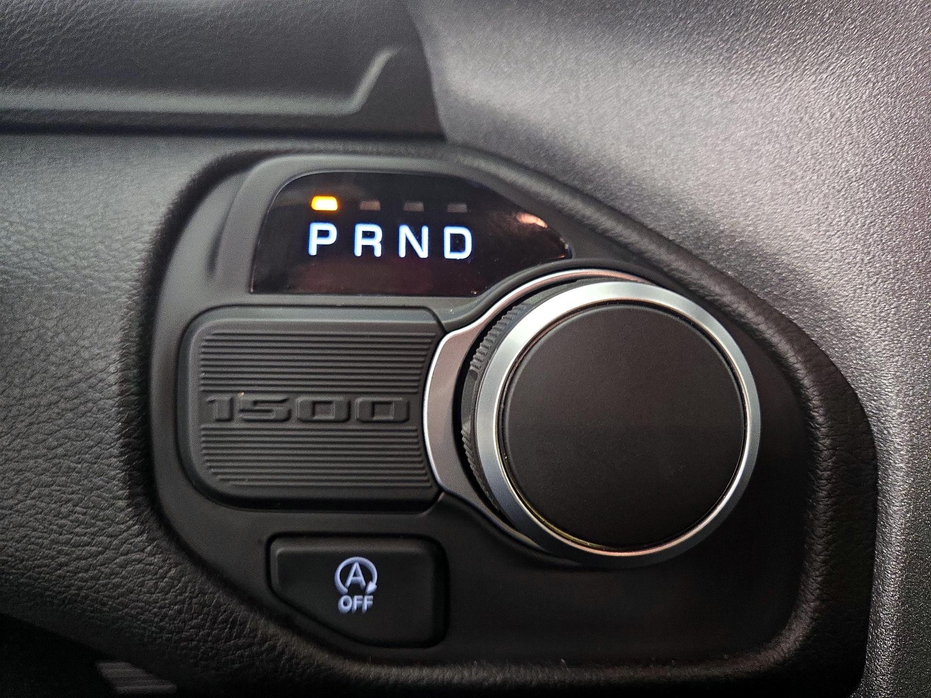 Thumbnail: 2025 RAM 1500 - 17