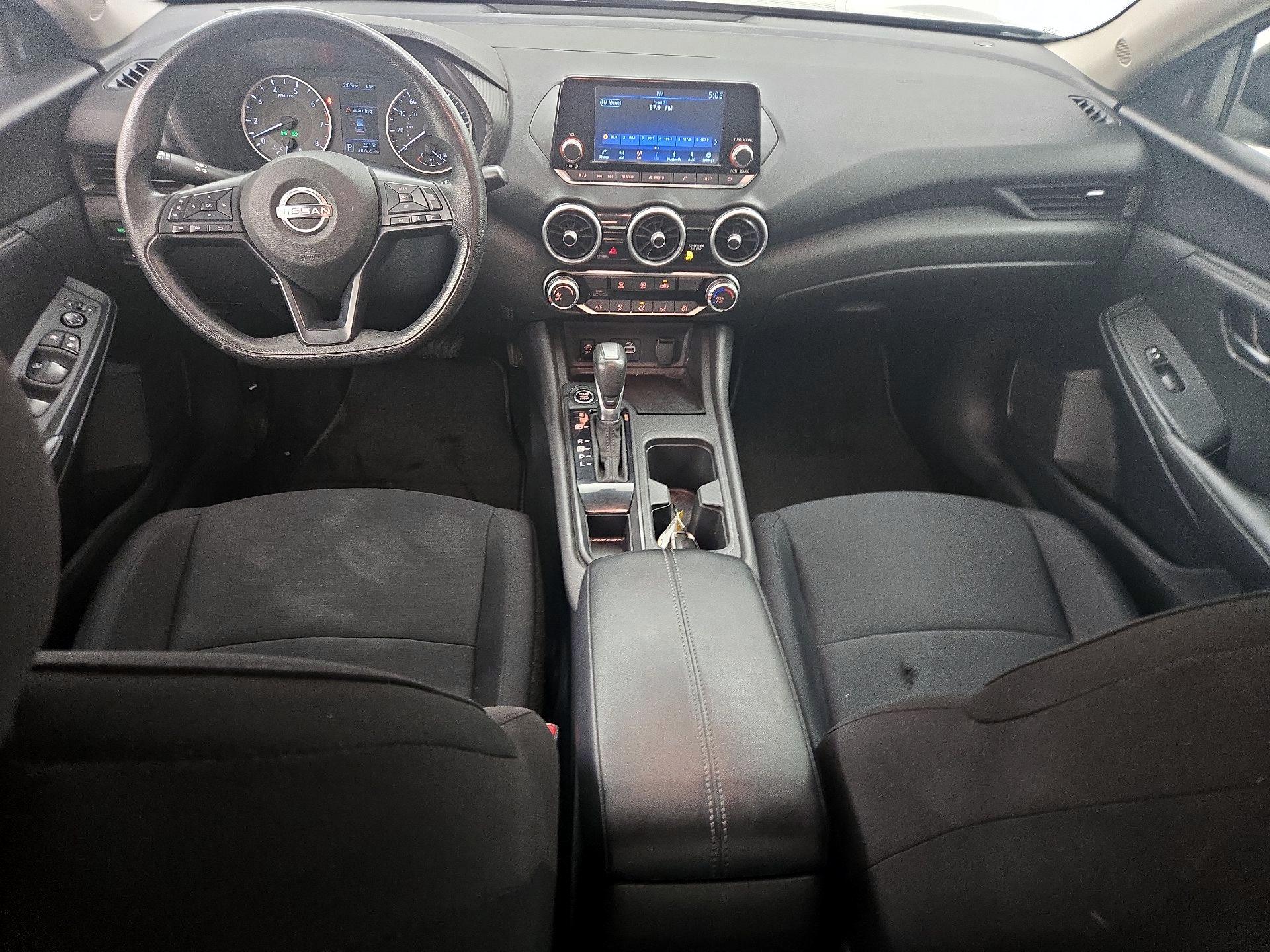Thumbnail: 2024 Nissan Sentra - 9