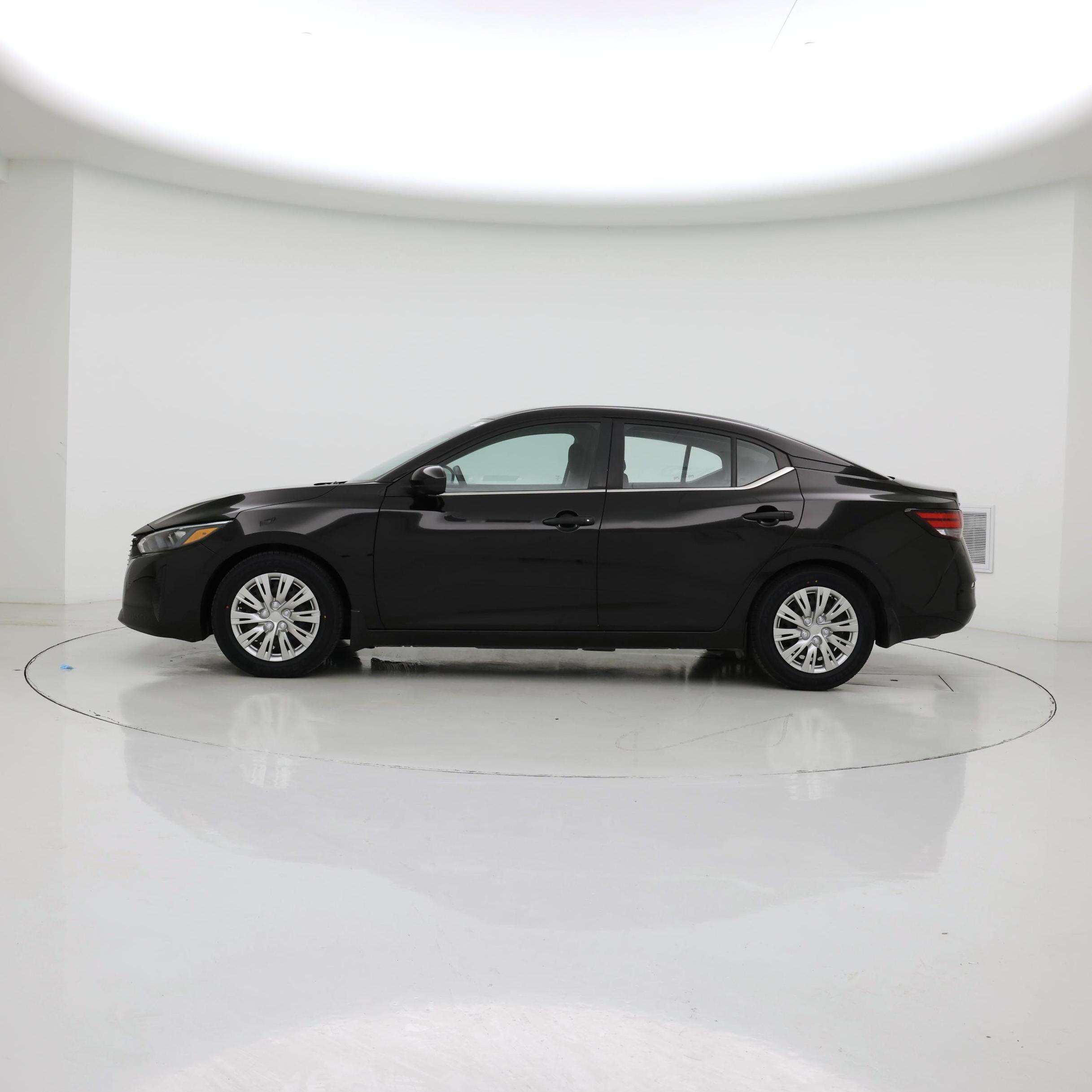 Thumbnail: 2024 Nissan Sentra - 3