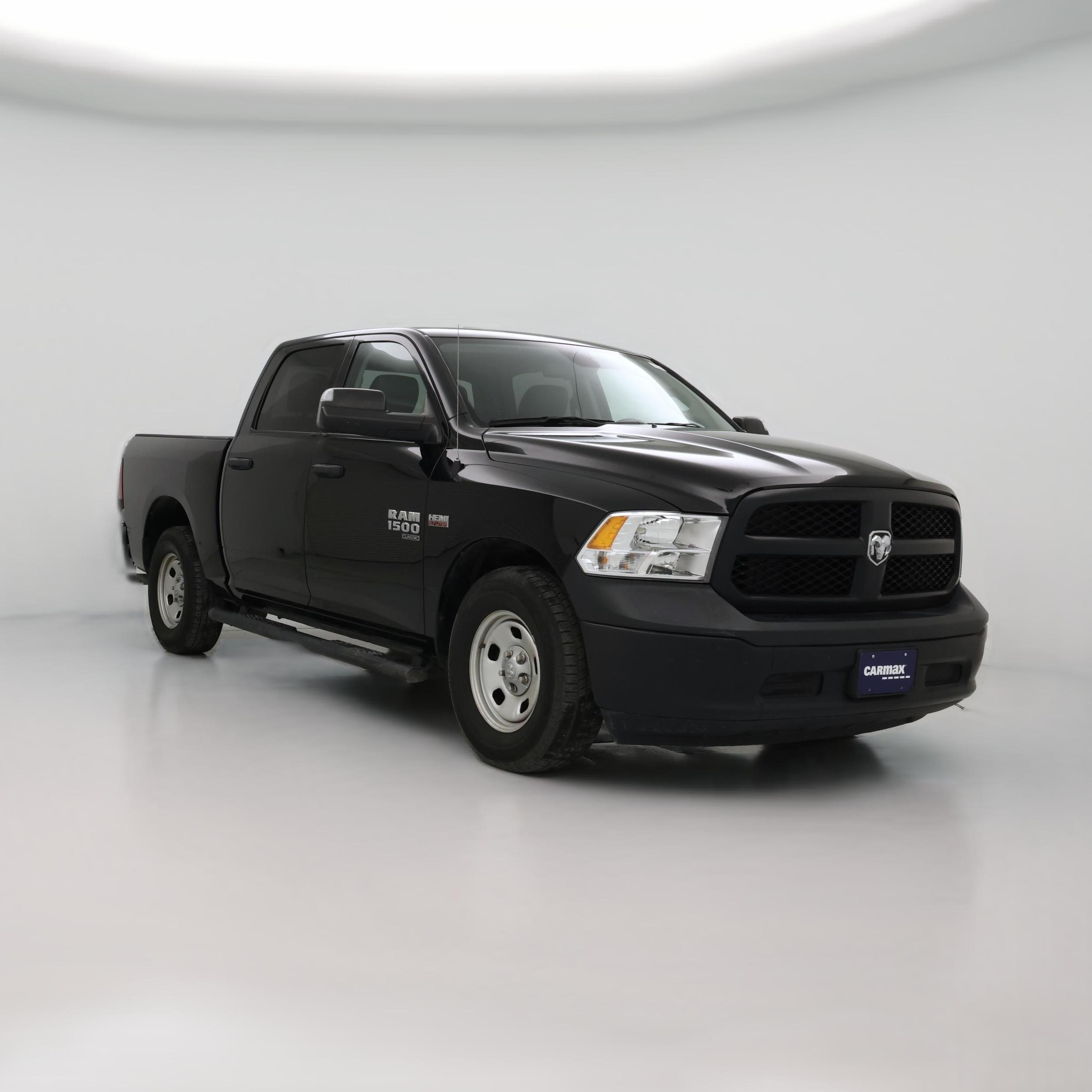 Thumbnail: 2023 RAM 1500 Classic - 1
