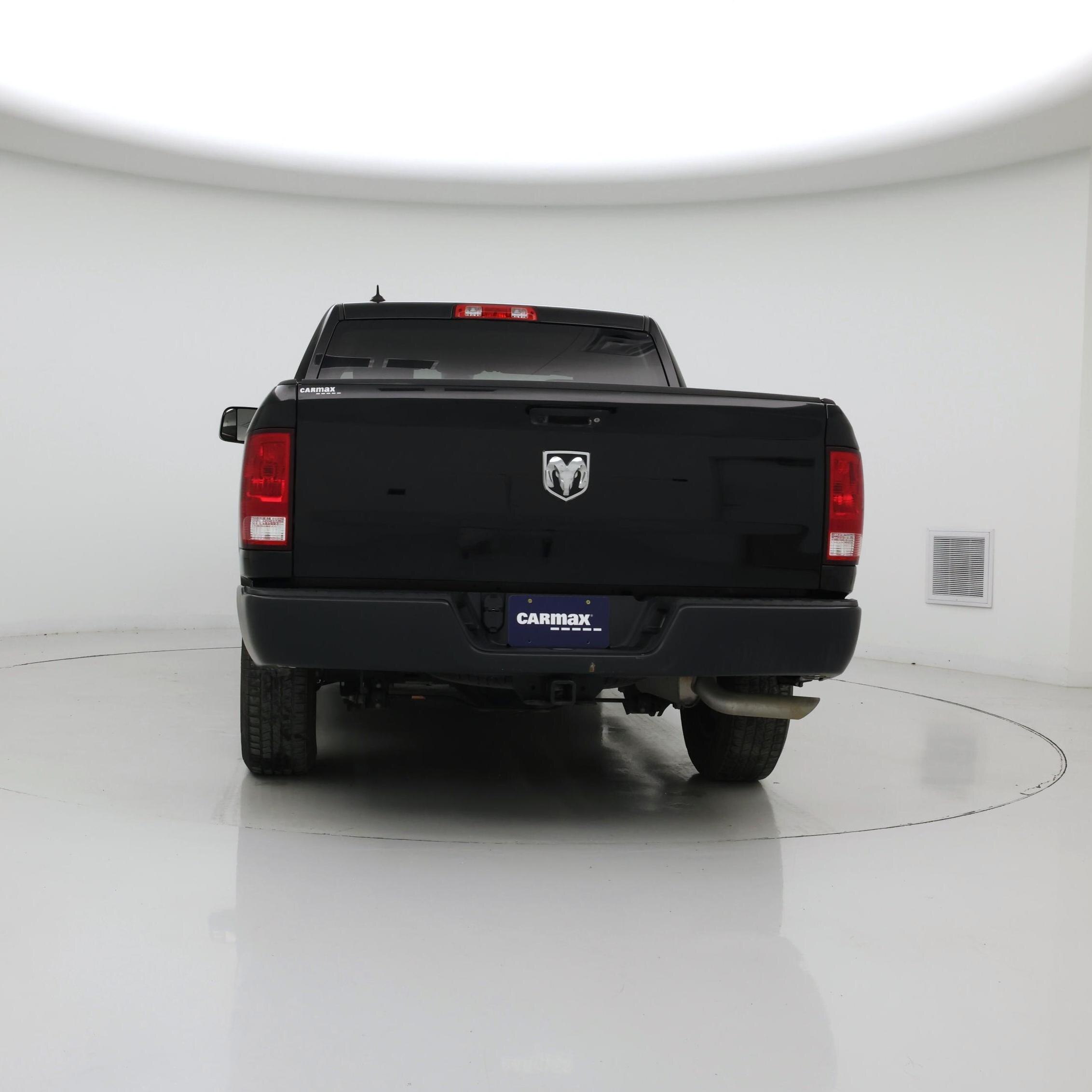 Thumbnail: 2023 RAM 1500 Classic - 6