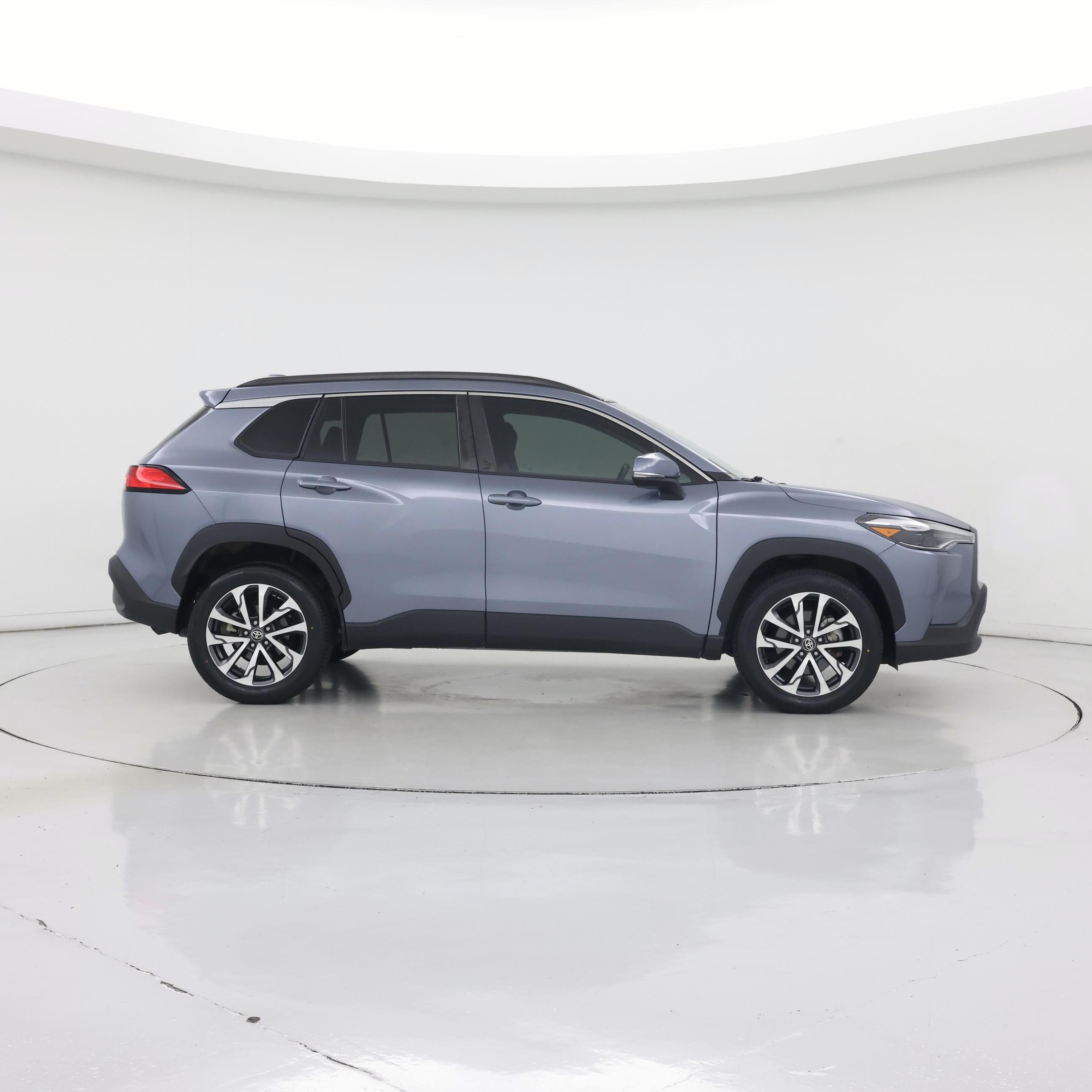 Thumbnail: 2022 Toyota Corolla Cross - 7