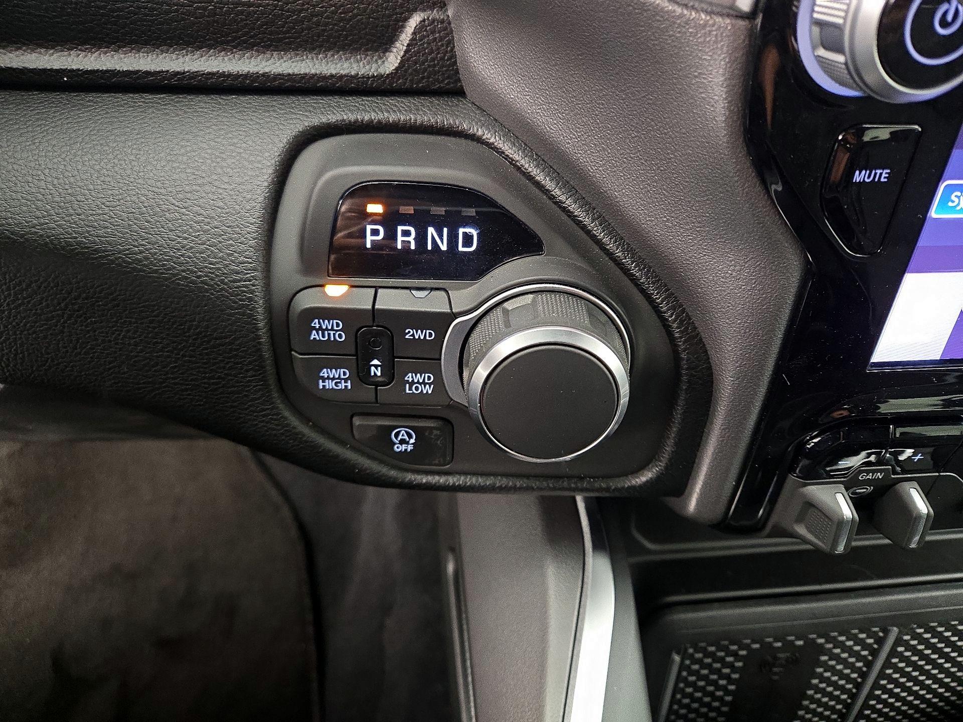 Thumbnail: 2025 RAM 1500 - 18