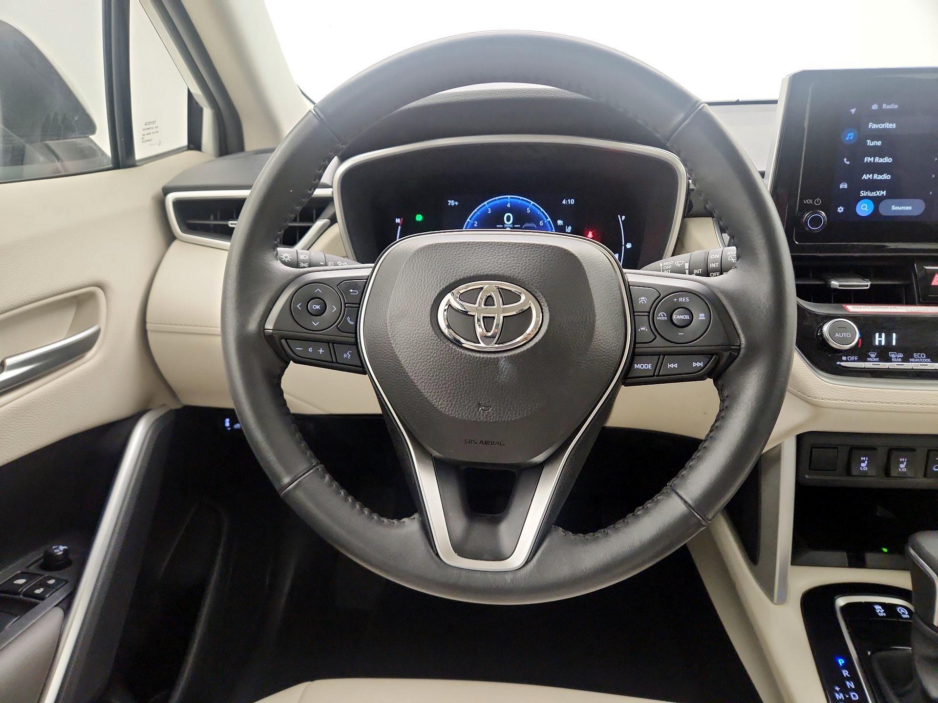 Thumbnail: 2024 Toyota Corolla Cross - 10
