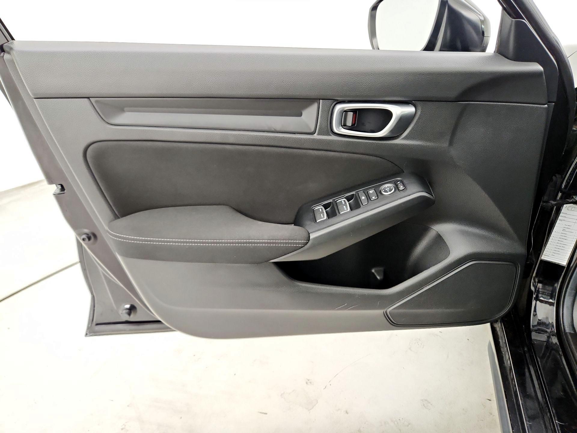 Thumbnail: 2024 Honda Civic - 12