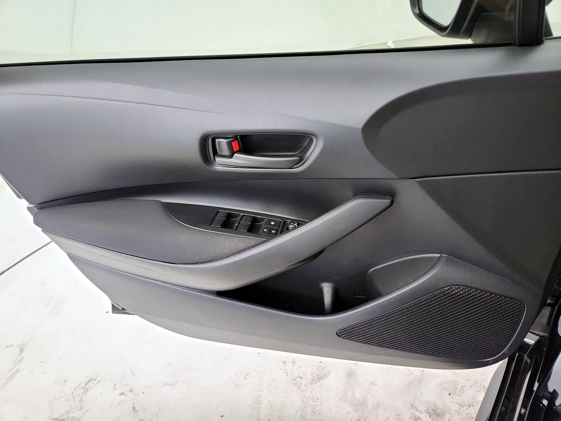 Thumbnail: 2023 Toyota Corolla - 12