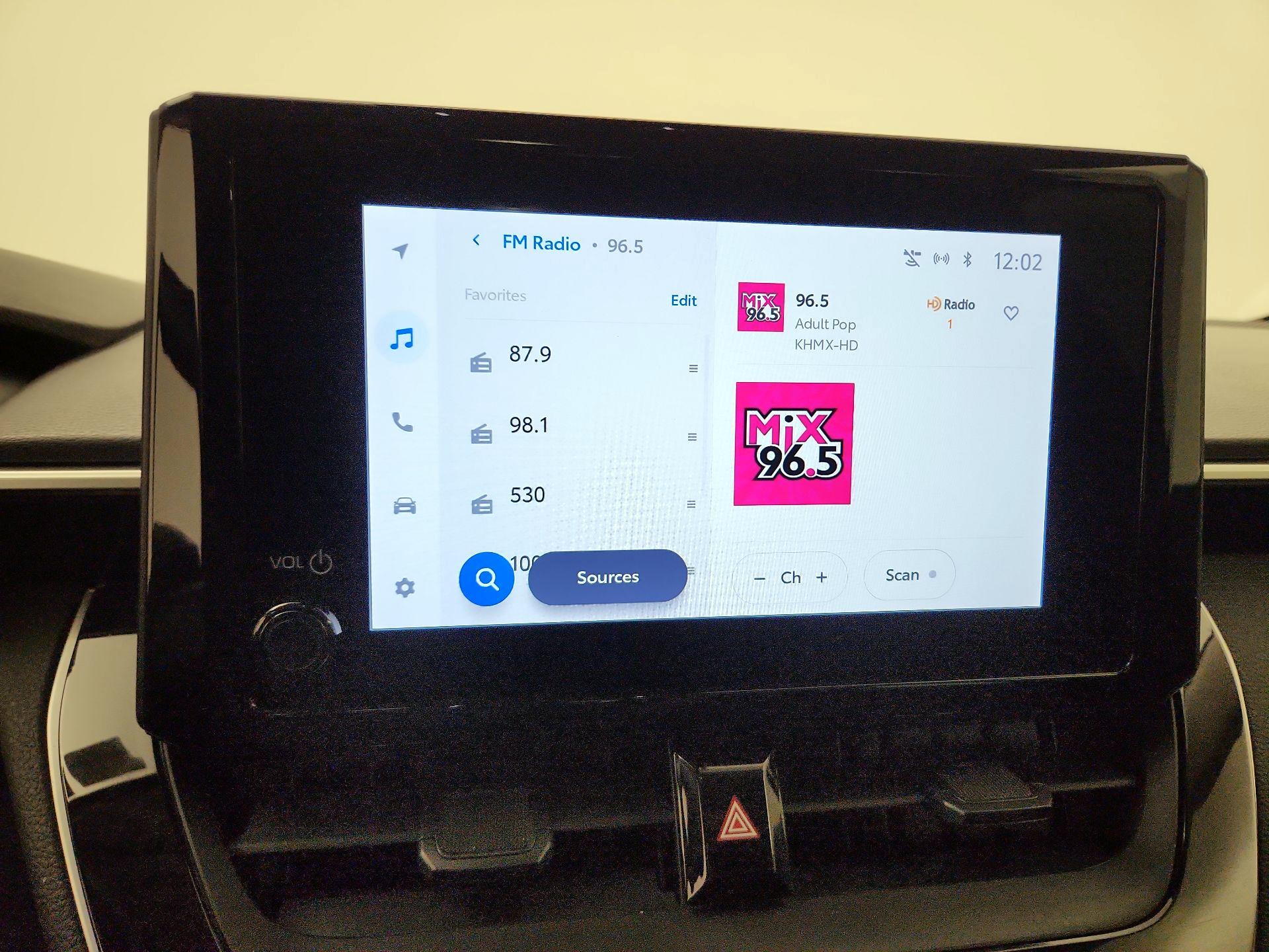 Thumbnail: 2023 Toyota Corolla - 15