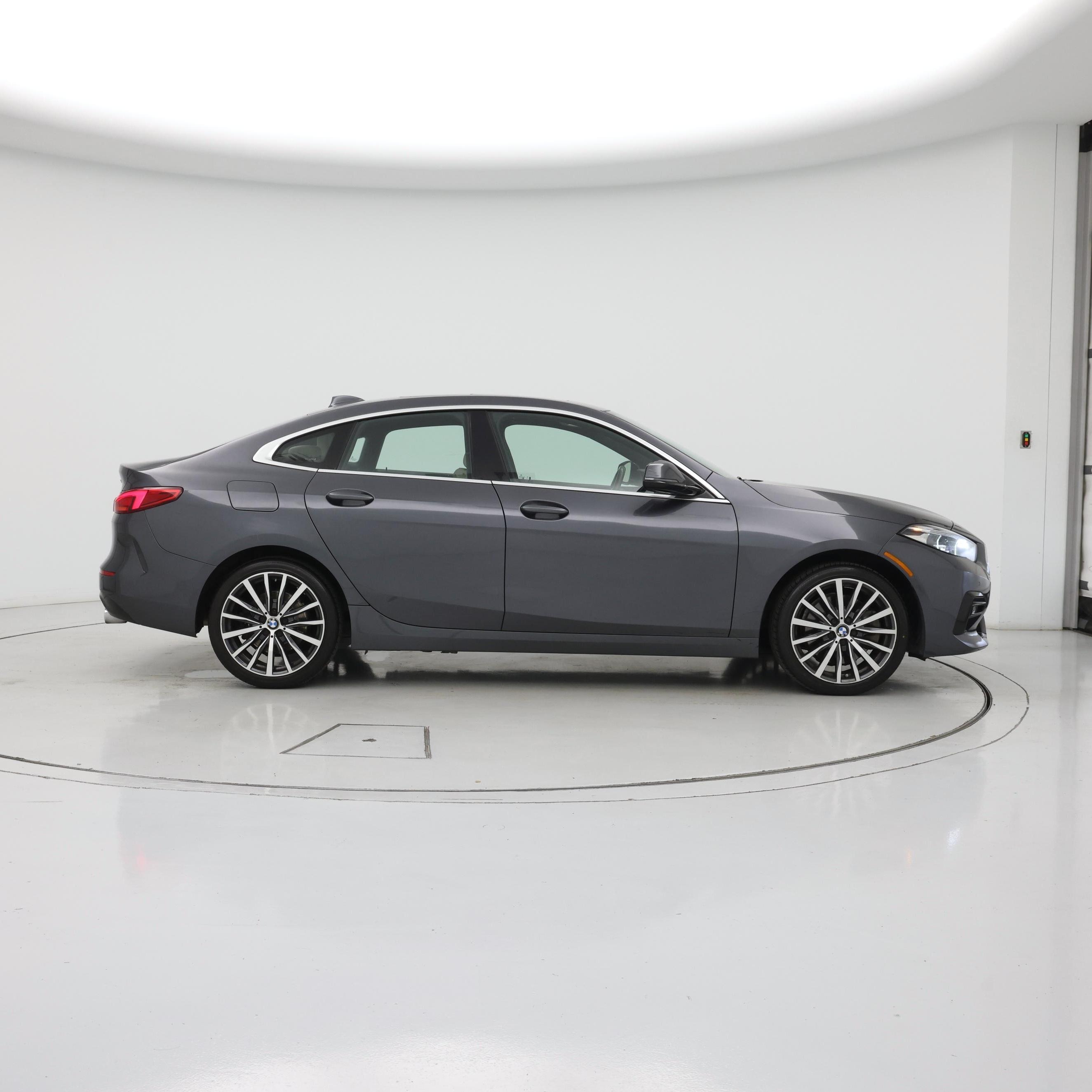 Thumbnail: 2020 BMW 2 Series - 7
