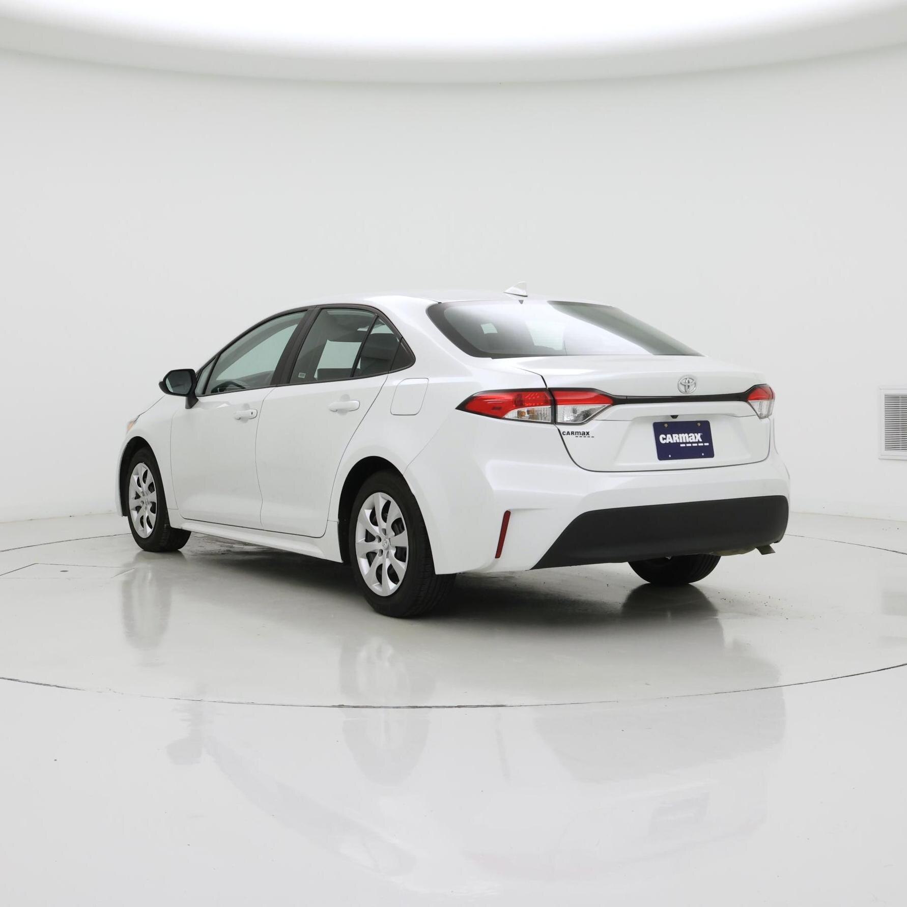 Thumbnail: 2024 Toyota Corolla - 2