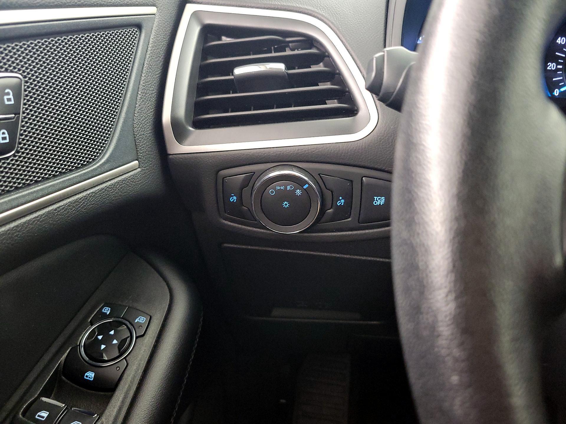 Thumbnail: 2024 Ford Edge - 13